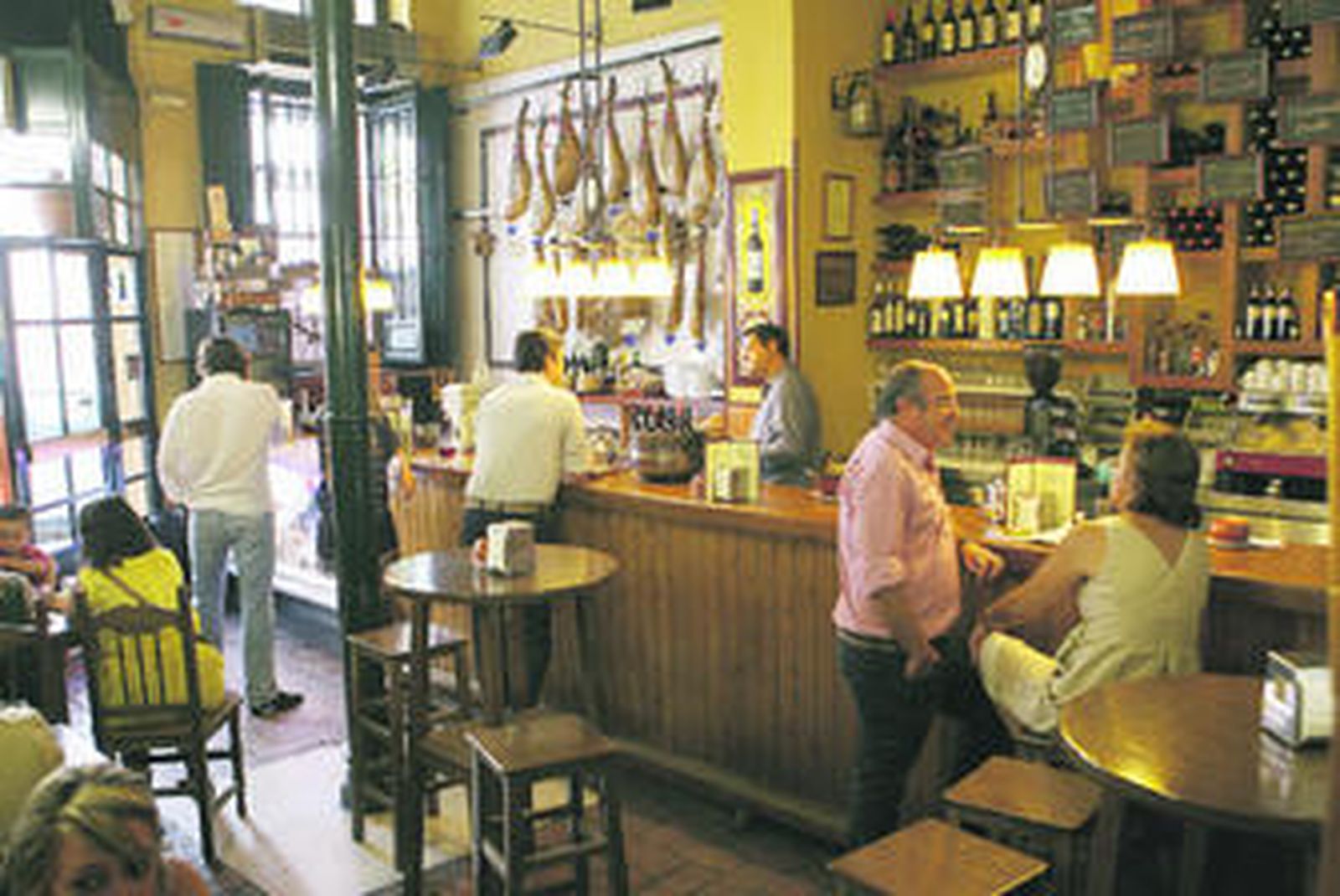 Embajada extremeña en el barrio del Arenal