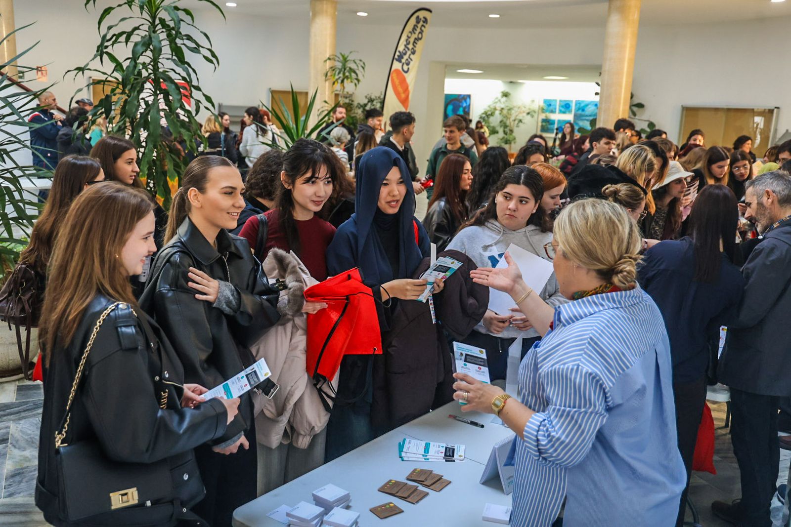Fotografías de la llegada de estudiantes Erasmus a la Universidad de Huelva