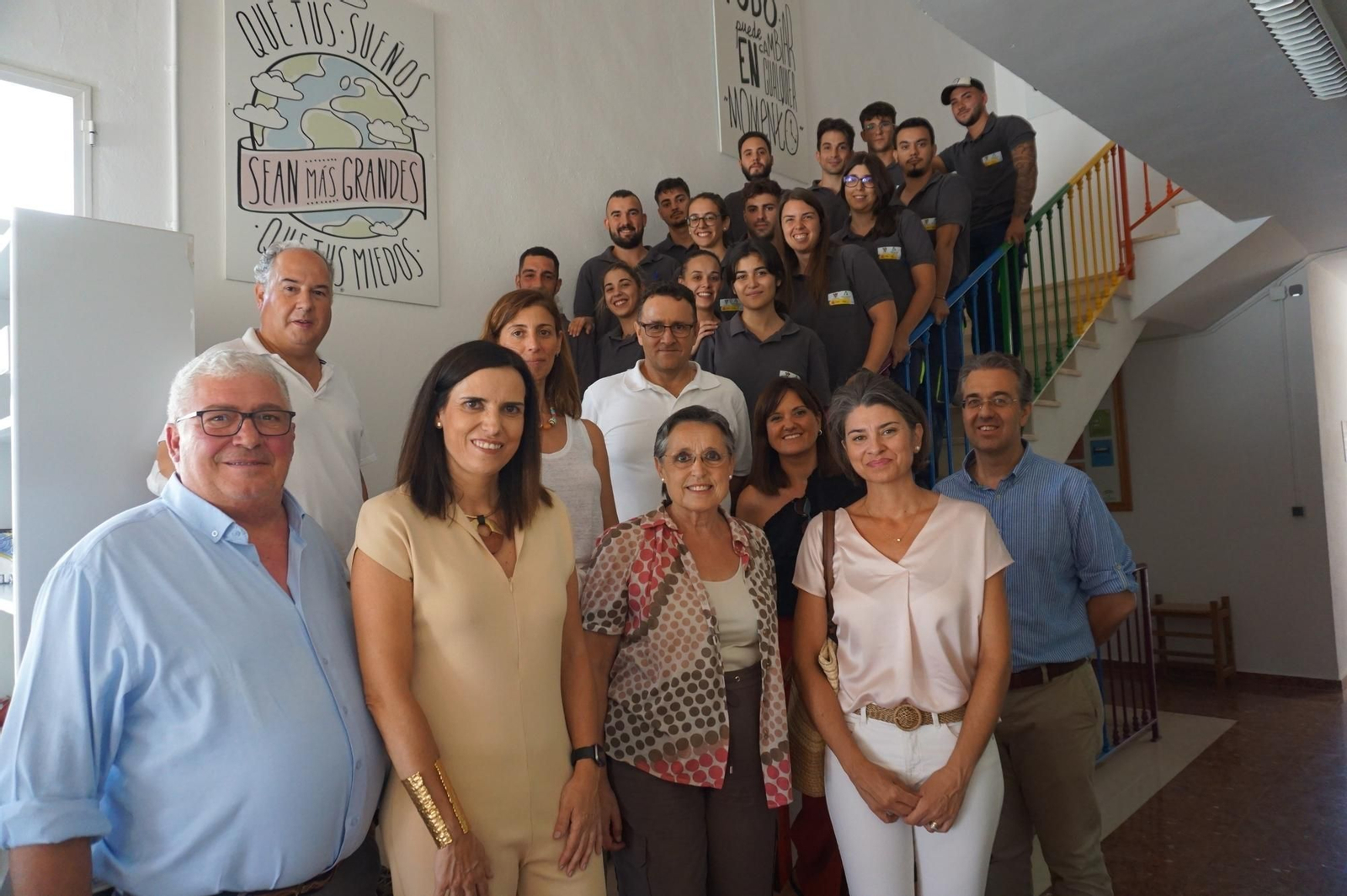 La delegada de Empleo, Mª Dolores Gálvez, en la visita al Programa de Empleo y Formación puesto en marcha por el Ayuntamiento de Aguilar de la Frontera.