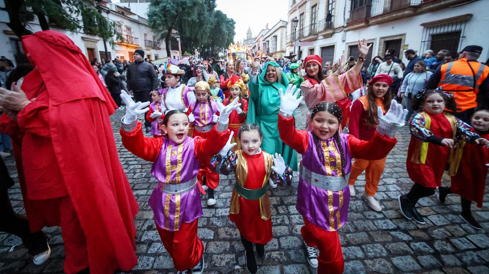La cabalgata de la Cartera Real llega a Jerez