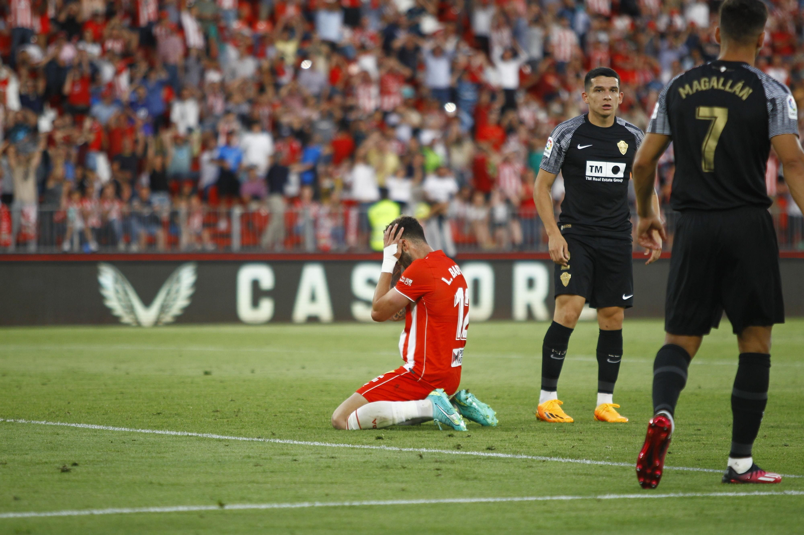 Imágenes del partido U.D. Almería-Elche C.F.
