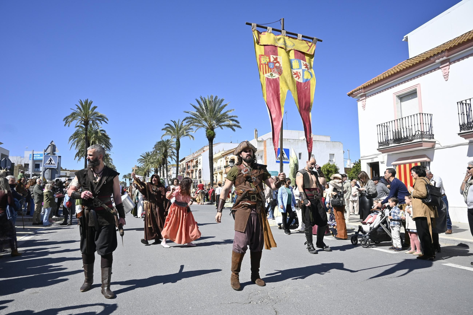 Las mejores imágenes de la Feria Medieval del Descubrimiento en Palos de la Frontera 2025
