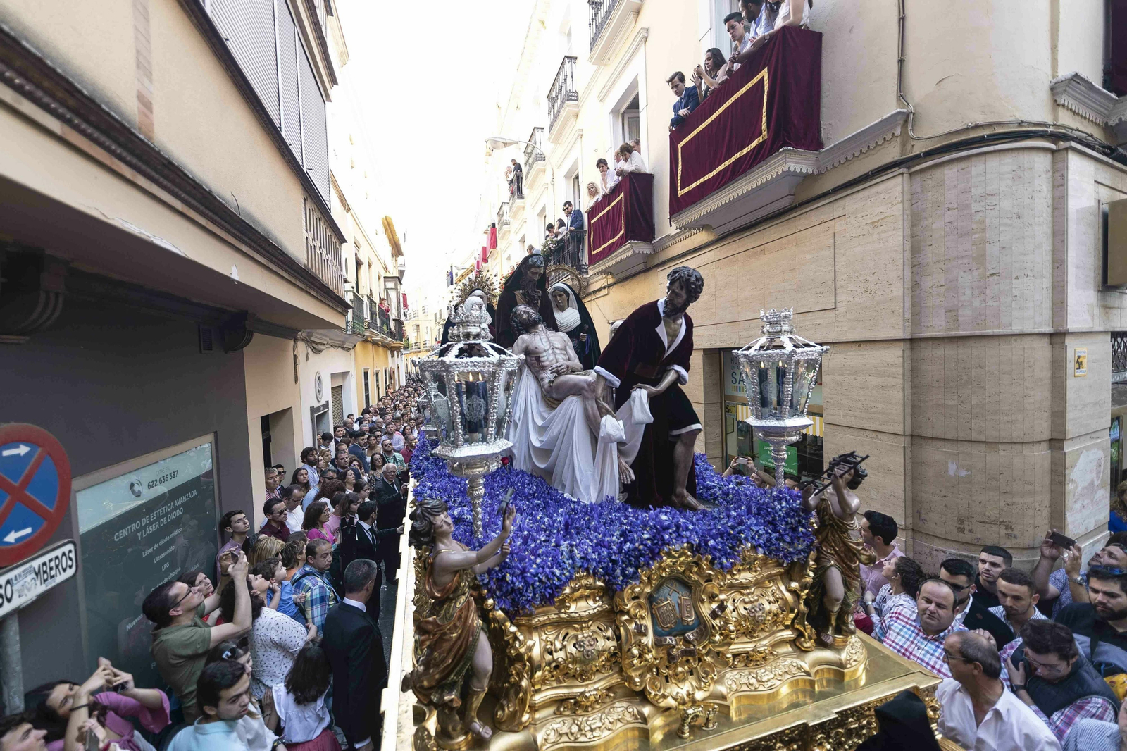 Las fotografías de la Hermandad de Santa Marta