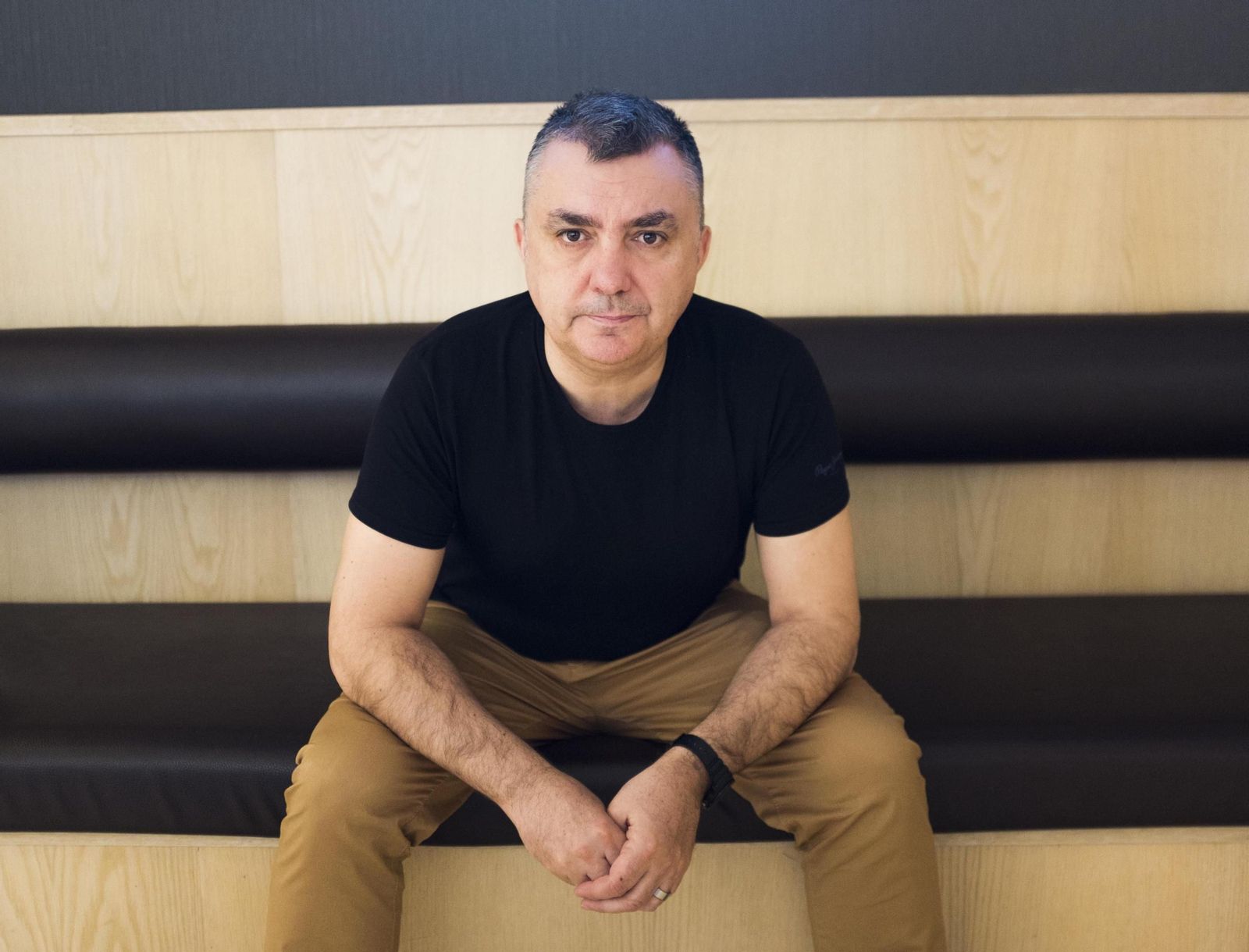 Manuel Vilas (Barbastro, 1962) ayer en Sevilla, en cuya Feria del Libro presentó su nueva obra.