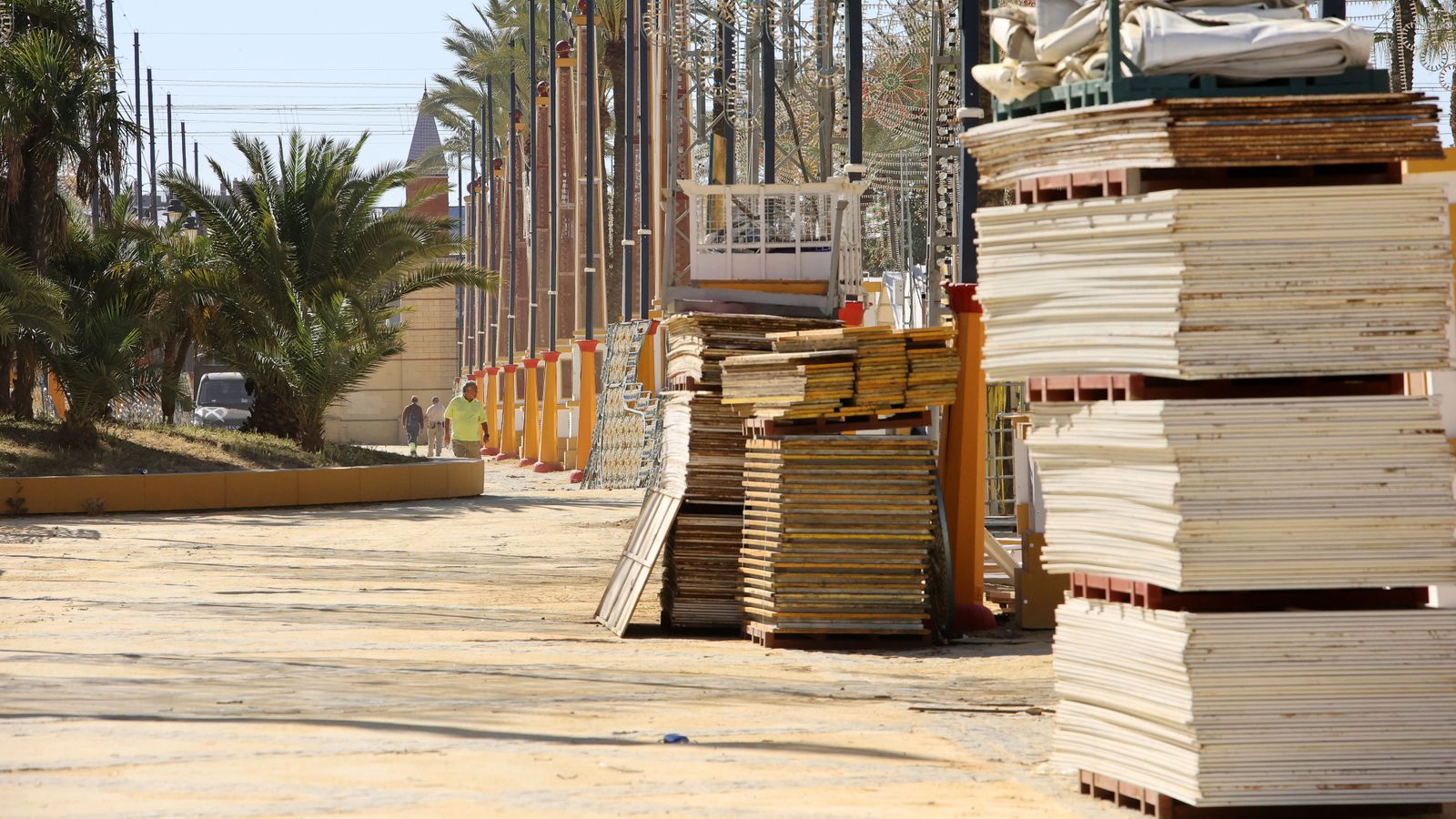 Así marcha el montaje de la Feria del Caballo 2023