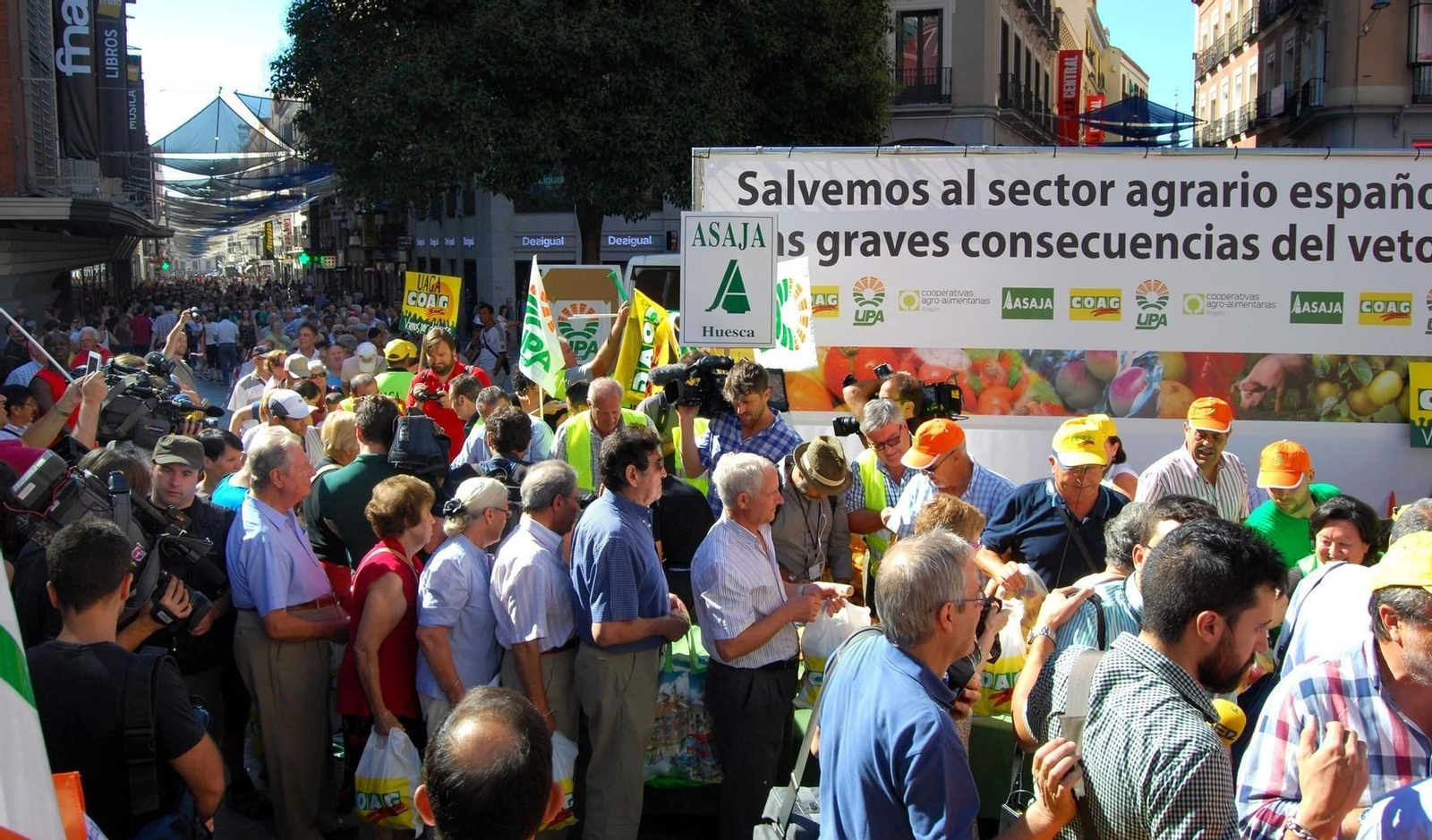 Protesta en años atrás de los agricultores por el impacto del veto ruso iniciado en 2014