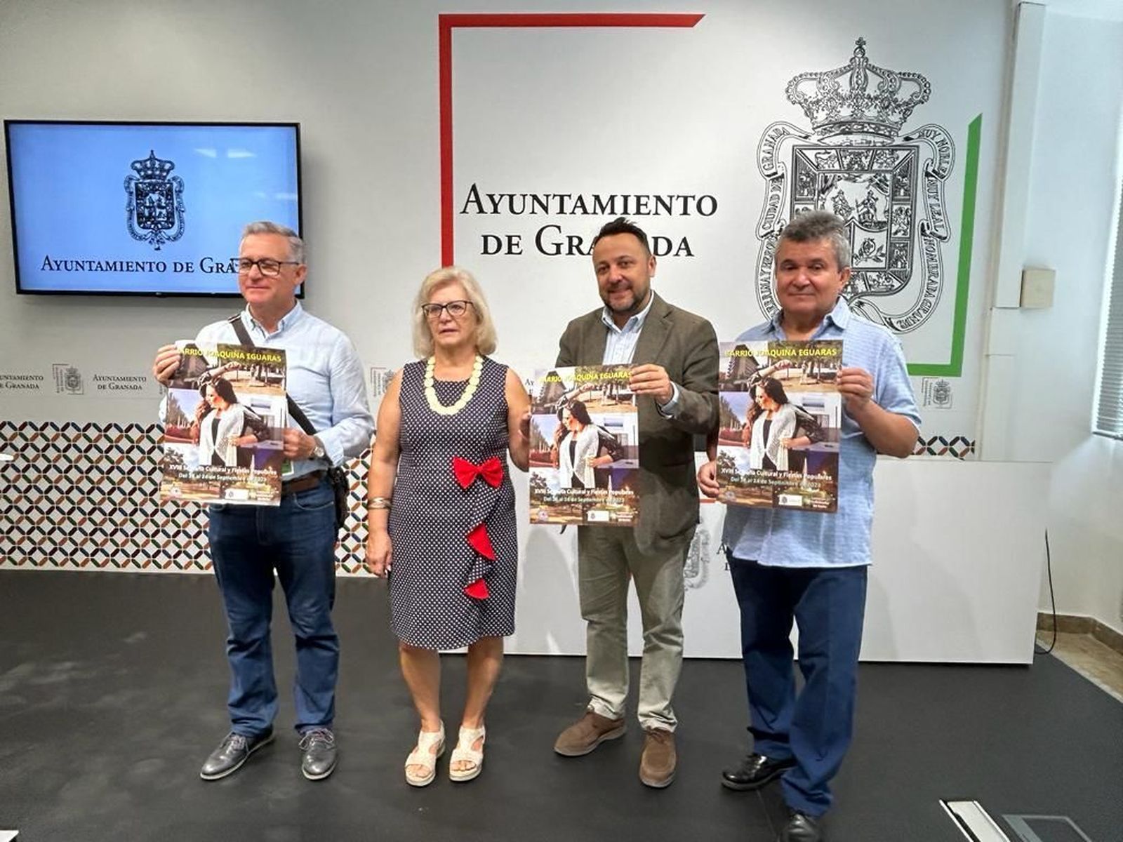 El Ayuntamiento de Granada colabora con los vecinos en la organización de las fiestas de Joaquina Eguaras