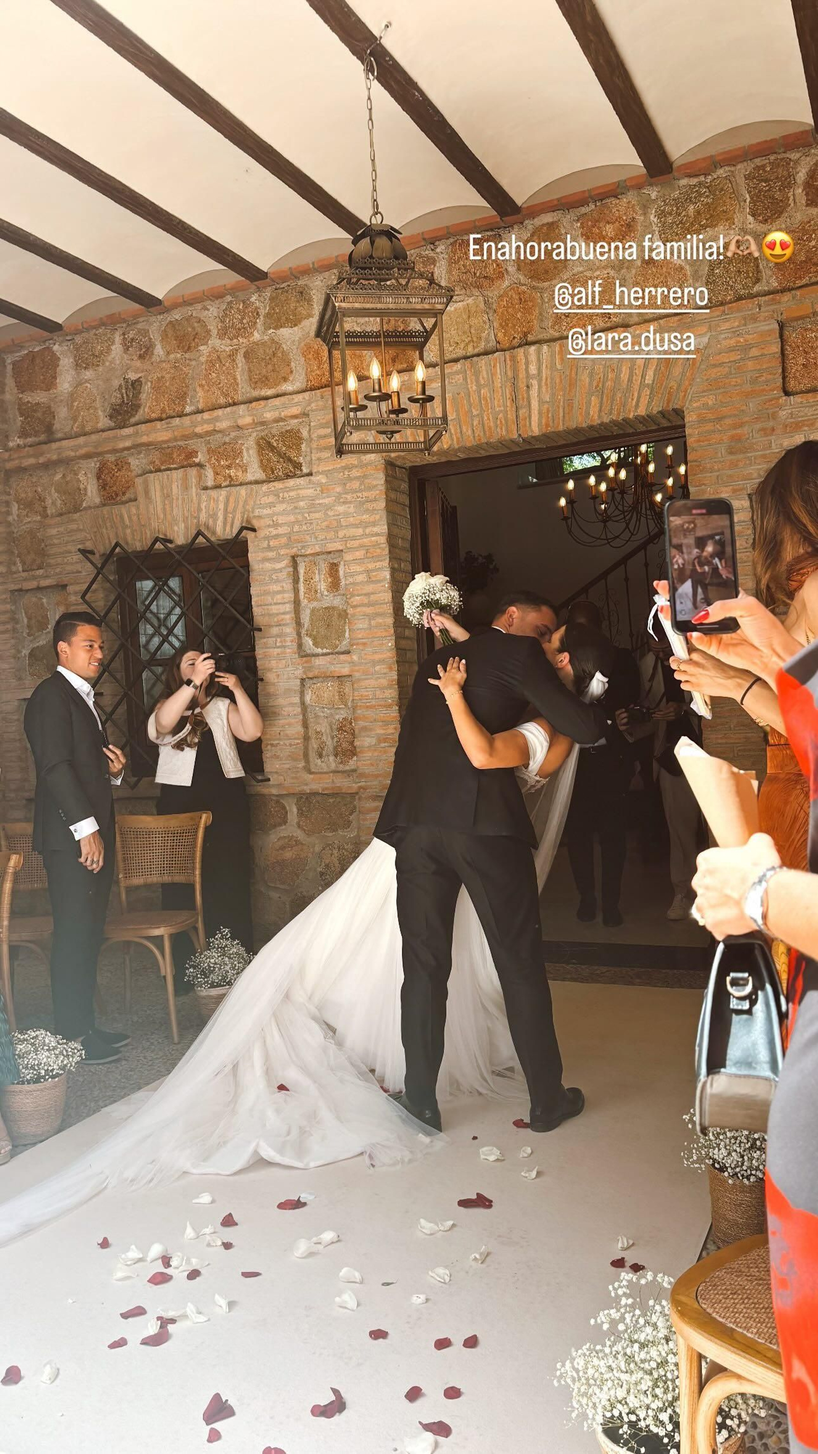 La boda de Alfonso Herrero, en imágenes