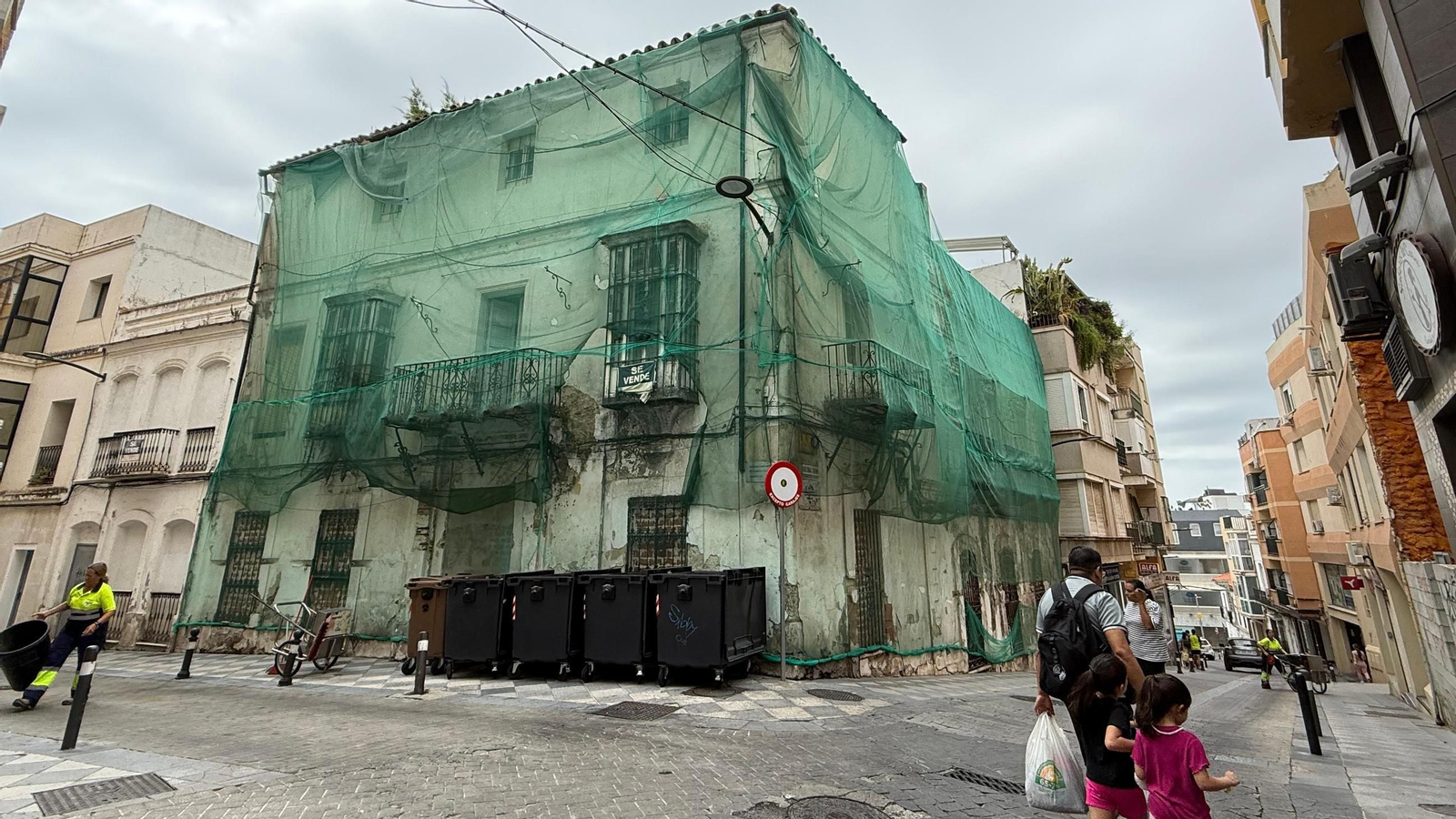 La Casa de los Enriquez, una construcción del siglo XIX situada entre las calles Ventura Morón y Cristóbal Colón de Algeciras.