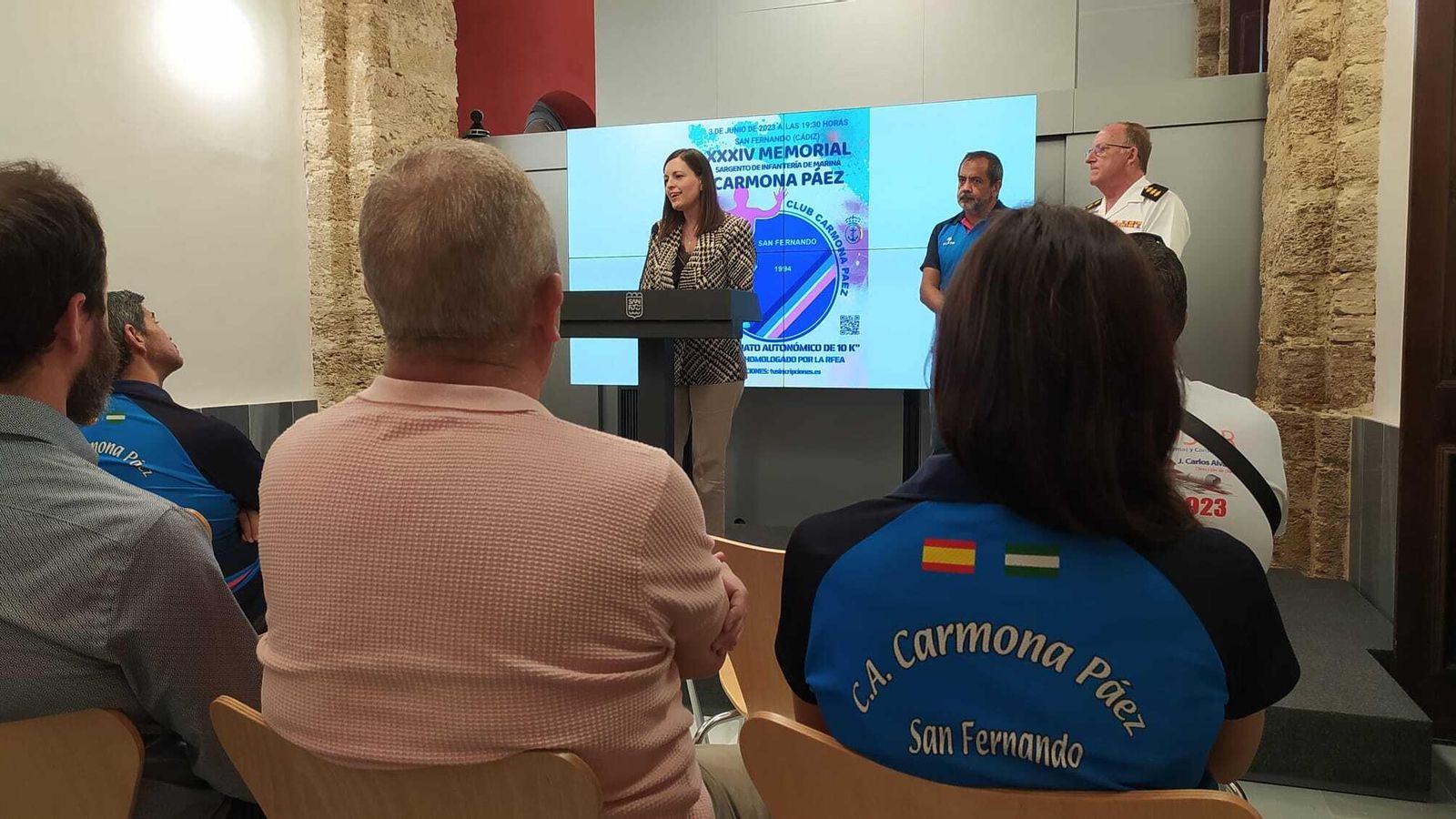 Acto de presentación del Memorial Carmona Páez en San Fernando.