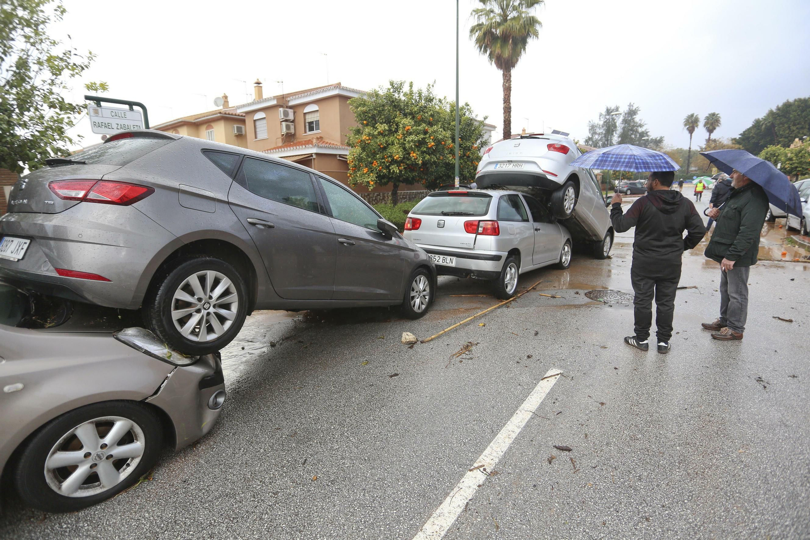 Las fotos de Campanillas inundada por el desbordamiento del río