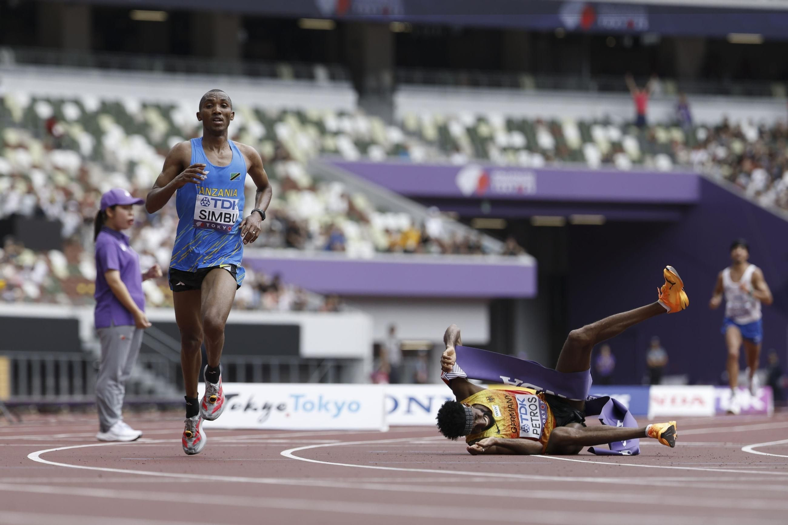 Las fotos del récord mundial de Duplantis y del resto de la jornada