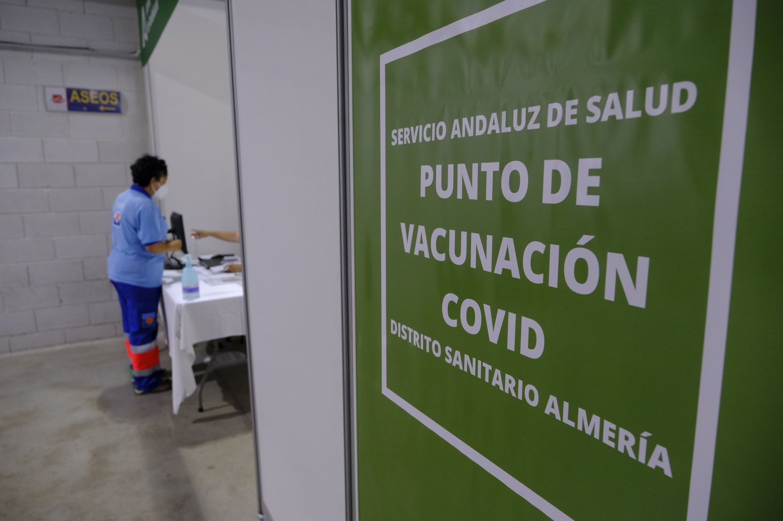Centro de vacunación del Palacio en Almería capital.