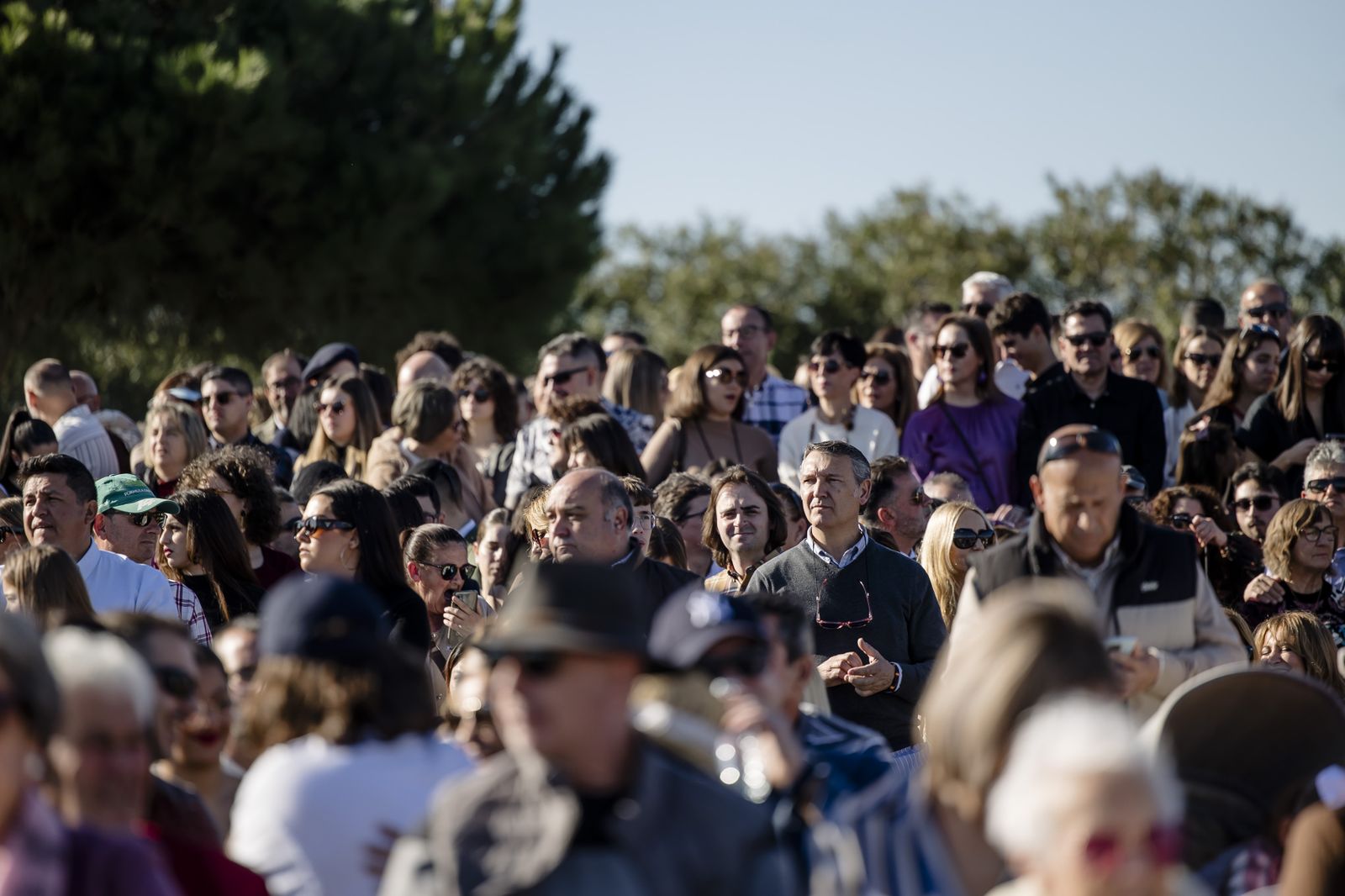 Las imágenes de la multitudinaria Jura de Bandera en Camposoto