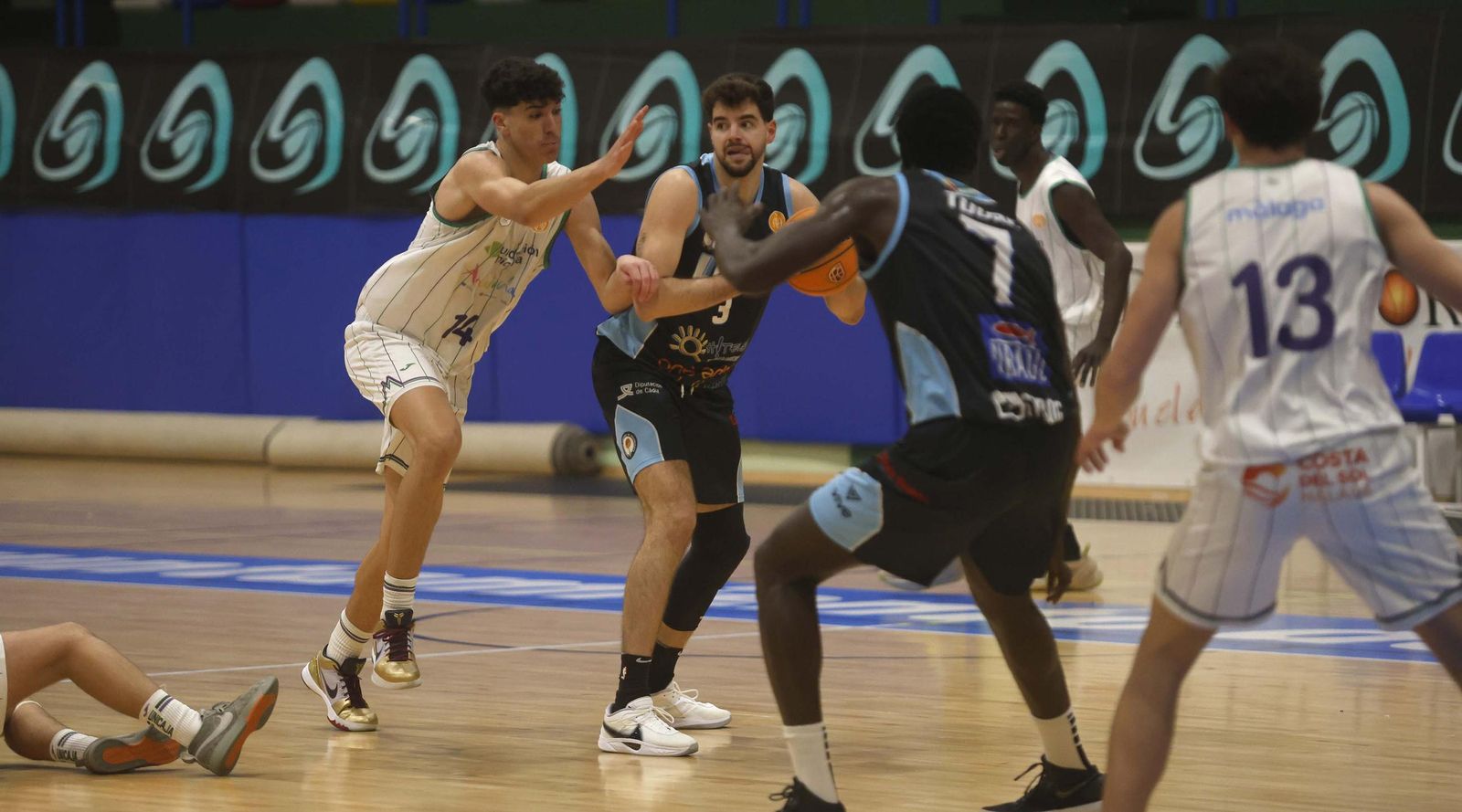 Las fotos del ULB-Unicaja de la Tercera FEB