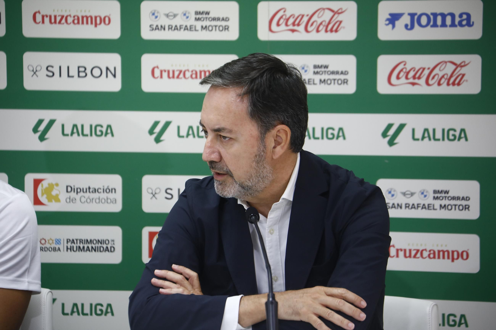 Las mejores fotos de la presentación de Ignasi Vilarrasa como nuevo jugador del Córdoba CF