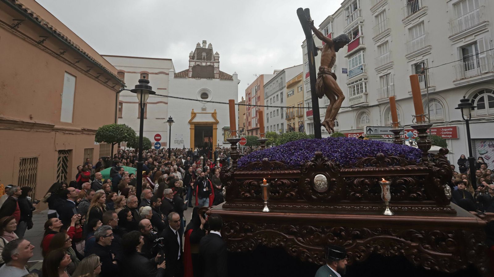 Imágenes del Miércoles Santo en Algeciras