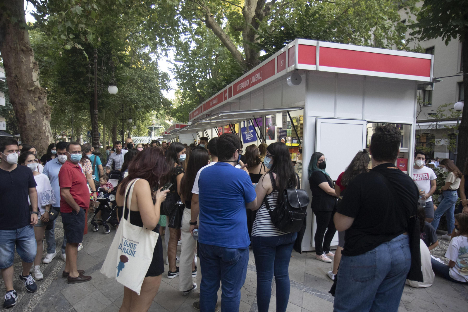 Lo local y lo foráneo se citan en la Feria del Libro