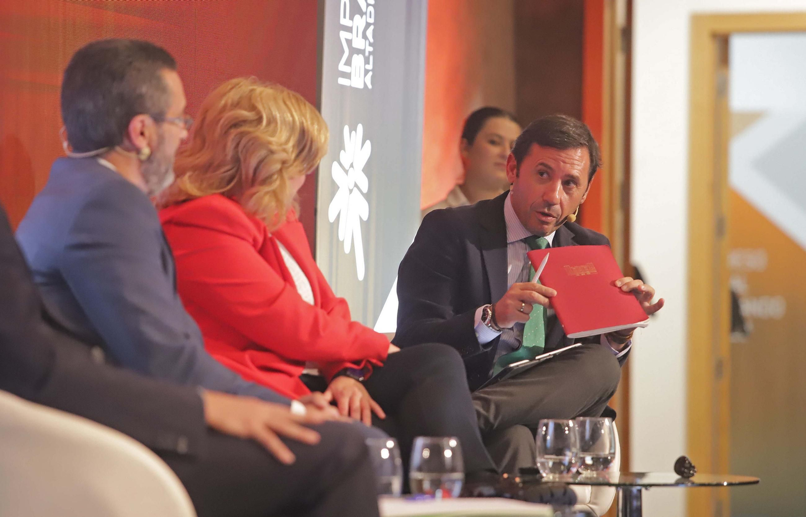 Fotos del X Congreso Frente al Contrabando de Tabaco de Altadis-Imperial Brands en La Línea