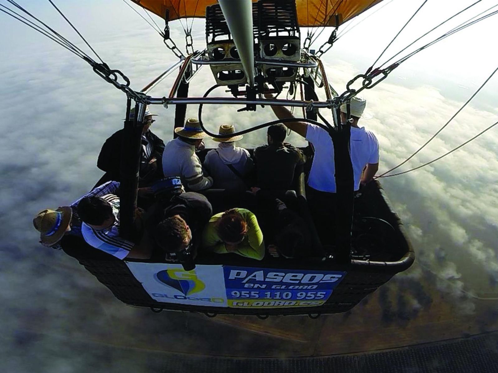 El viaje en globo comienza bien temprano