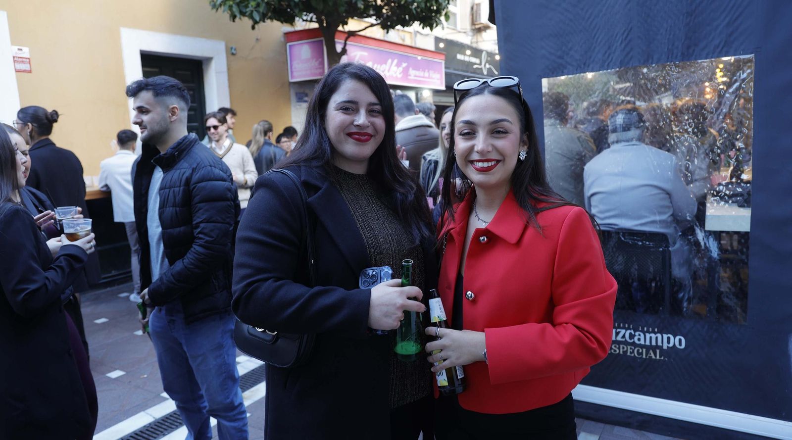 Búscate en las fotos de la celebración del 24 de diciembre en La Línea