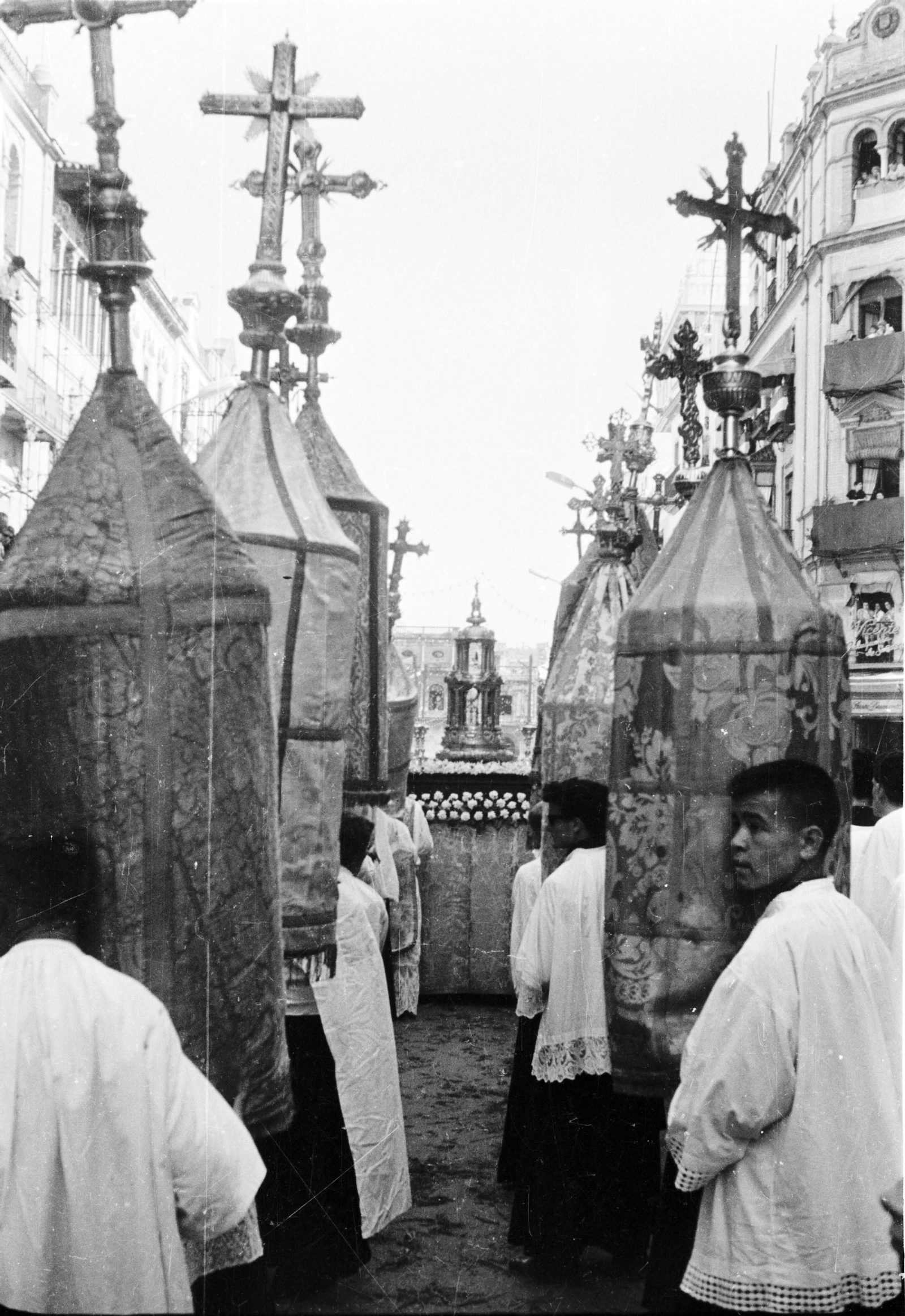 La memoria gráfica del Corpus de Sevilla por Martín Cartaya