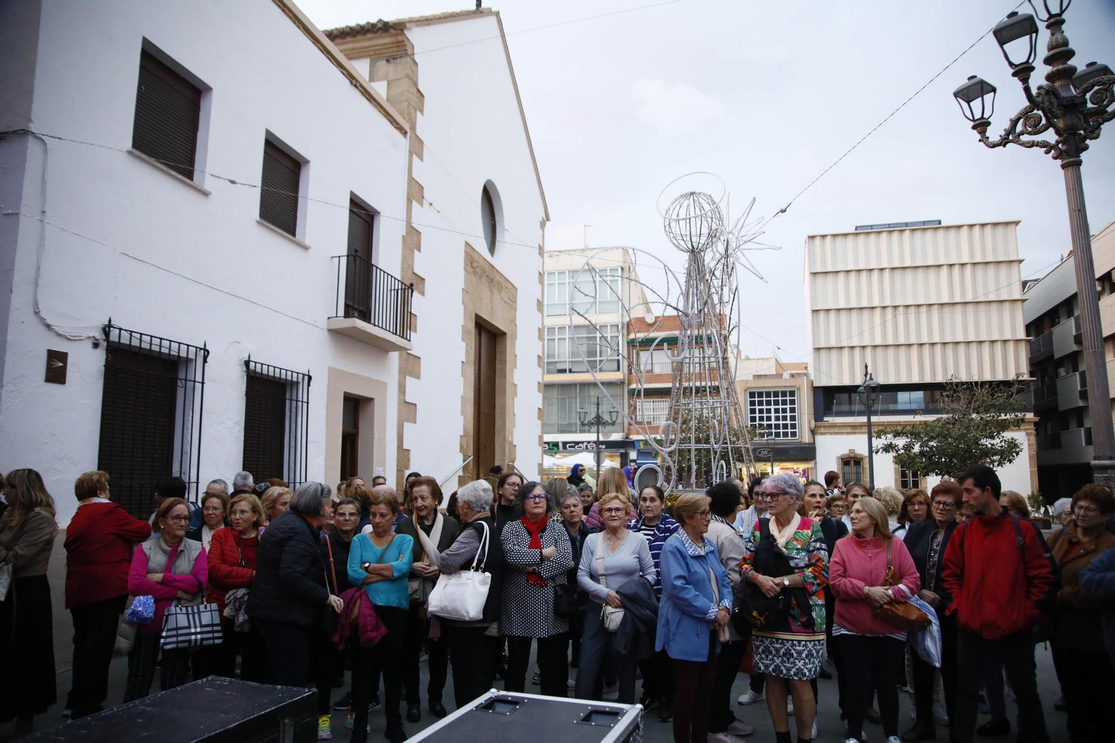 Manifestación por el 25 N en Roquetas de Mar