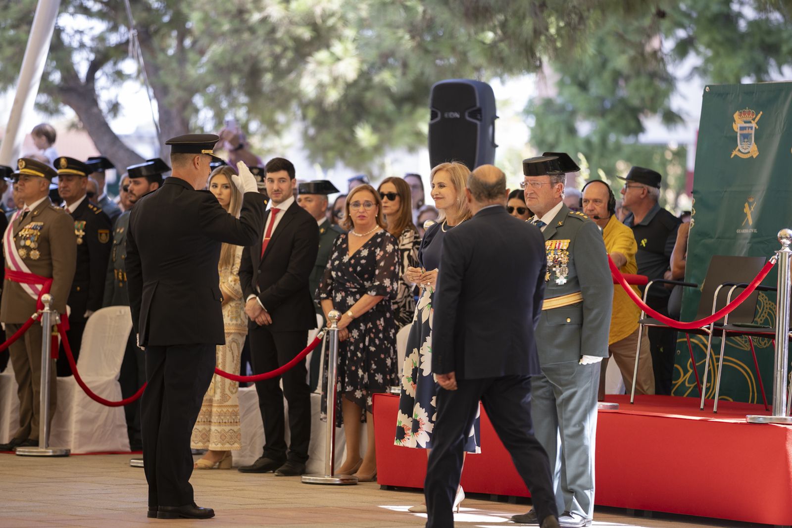 Imágenes de los actos de celebración de la festividad de la patrona de la Guardia Civil, la Virgen del Pilar.