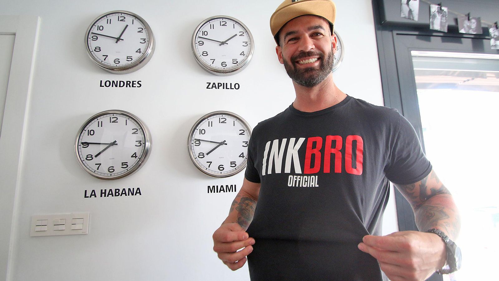 Rodrigo Gálvez ha revolucionado el mundo del tatuaje con InkBro