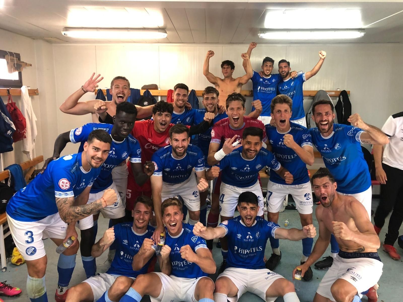 Los azulinos se colocan a cinco puntos de la permanencia con su triunfo en Cartagena.