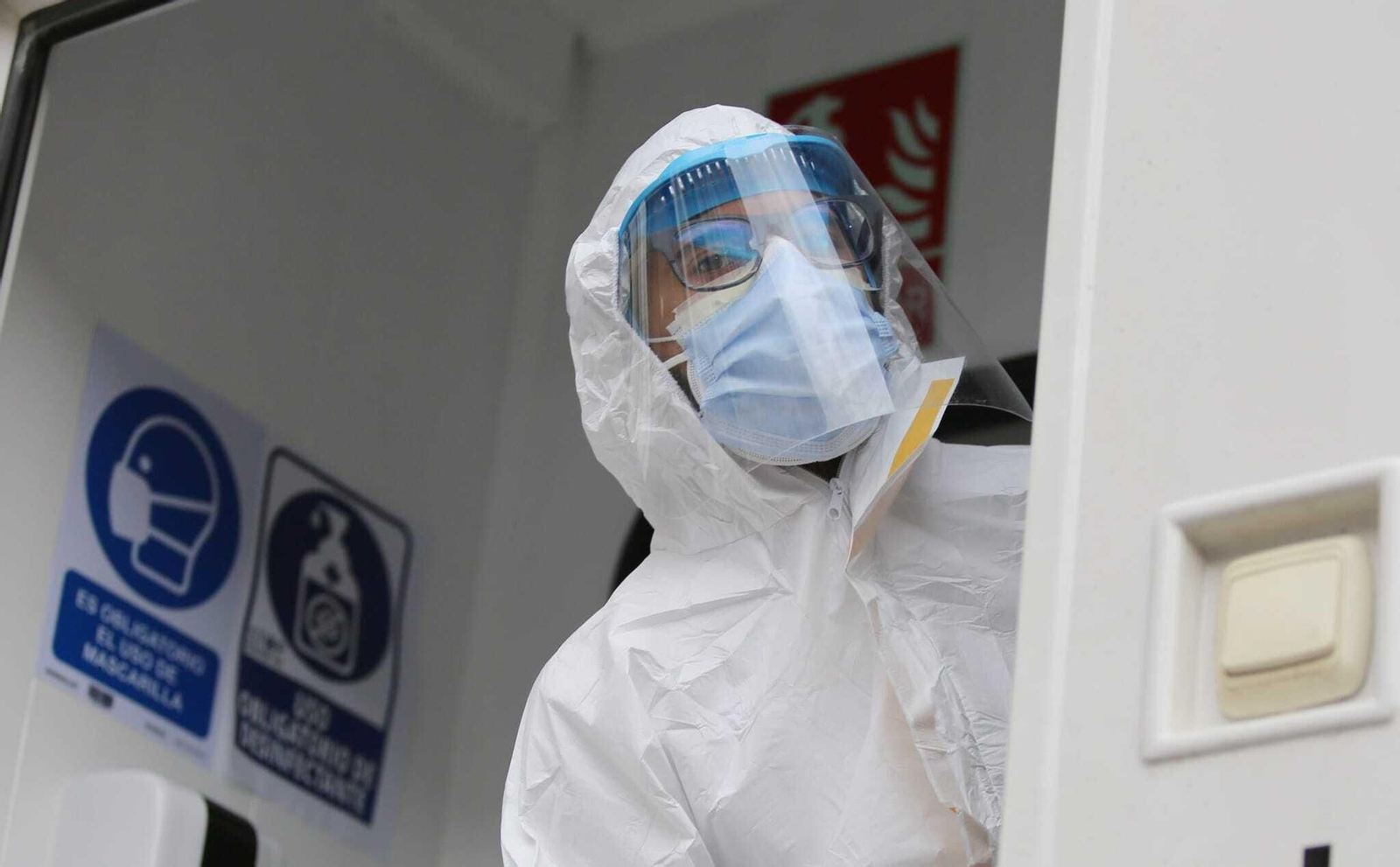 El cribado voluntario de Covid en Málaga capital, con 1.600 personas citadas, en fotos