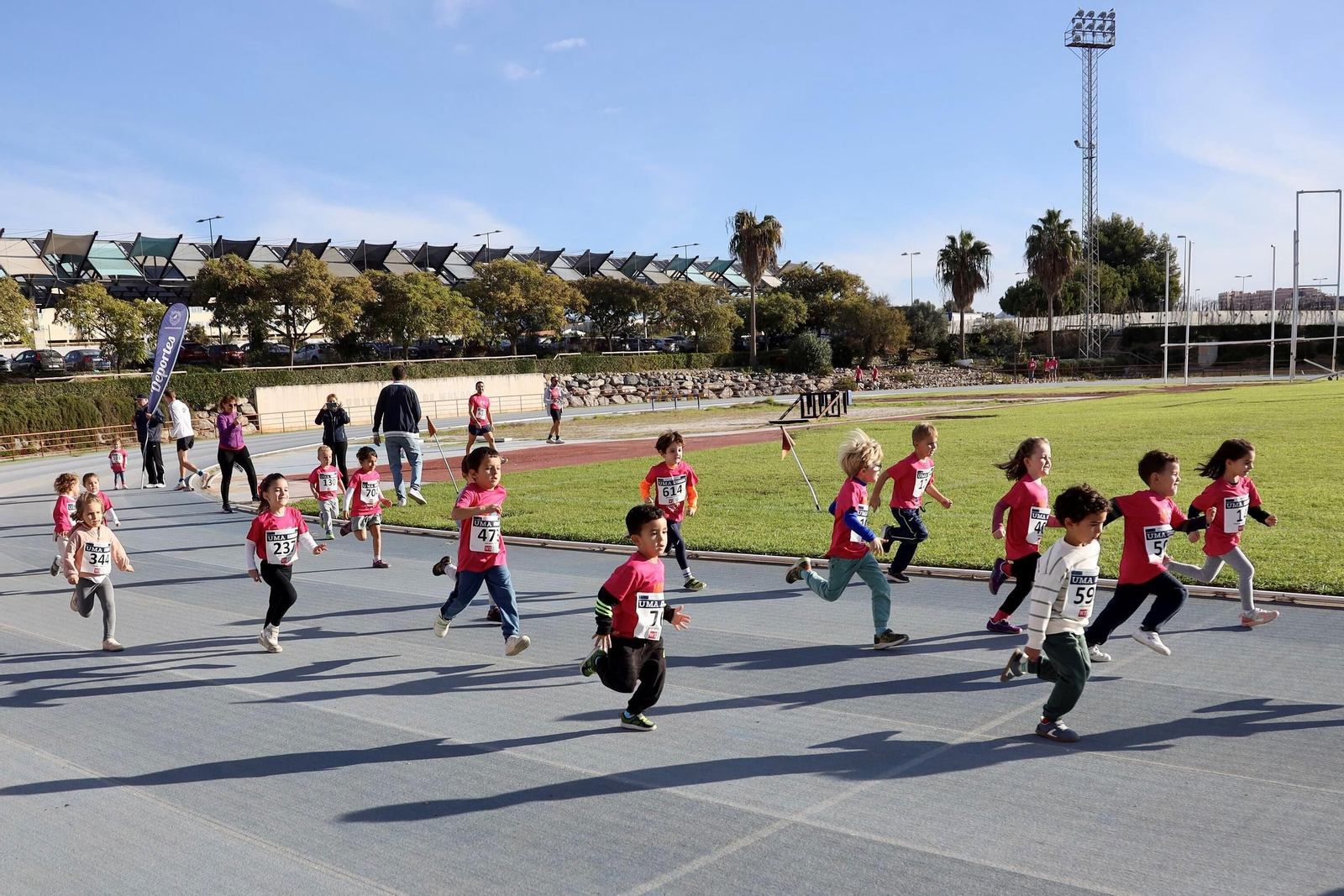 La carrera solidaria We Run de la UMA, en fotos