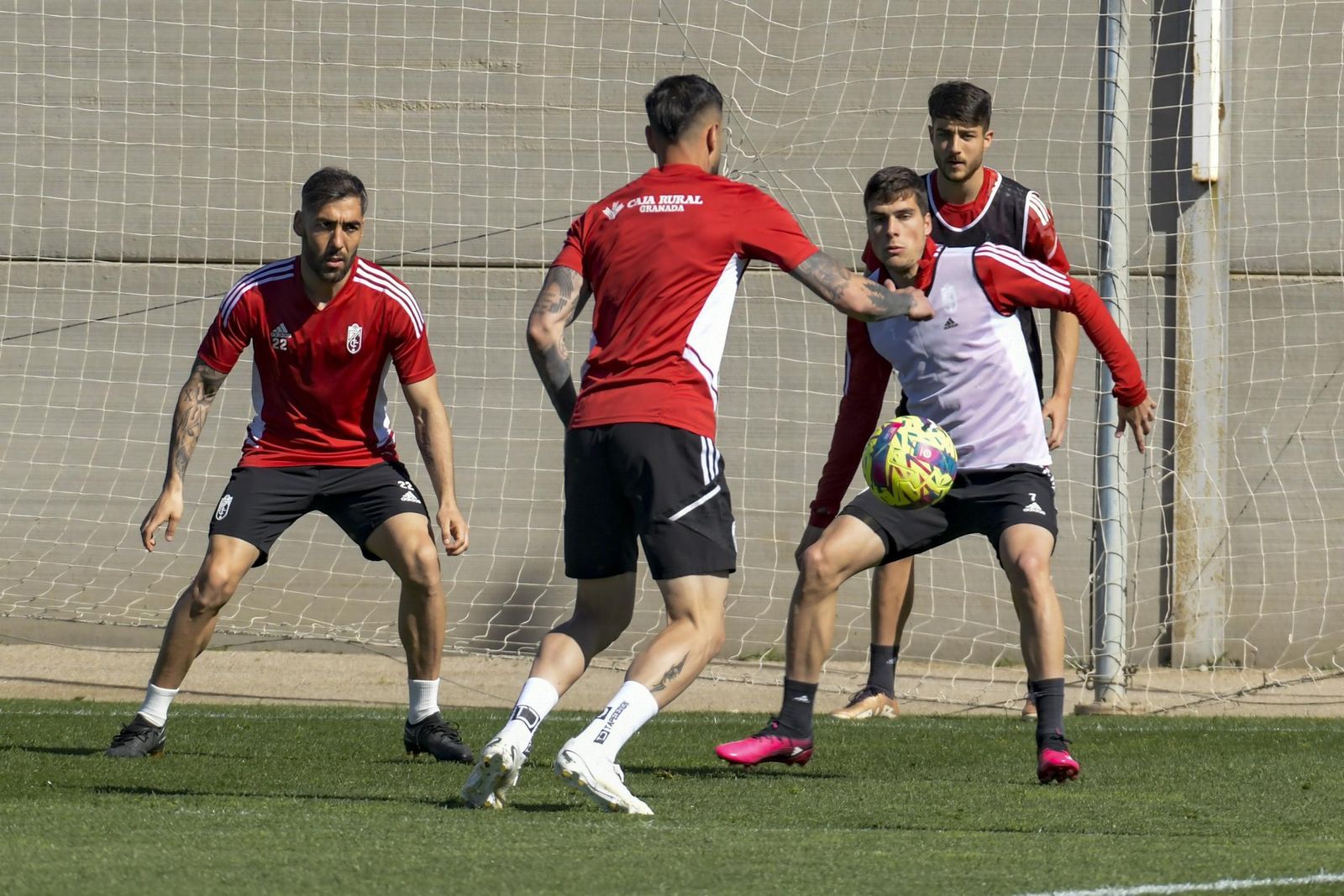 Las imágenes de la vuelta del Granada a los entrenamientos