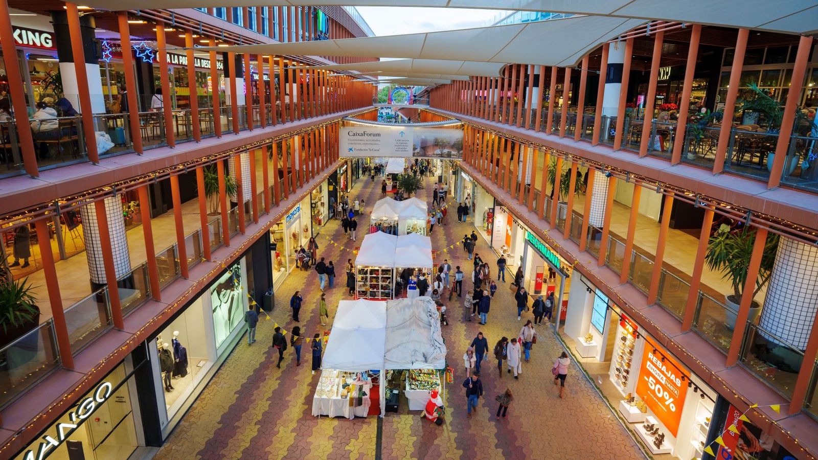 Centro comercial Torre Sevilla