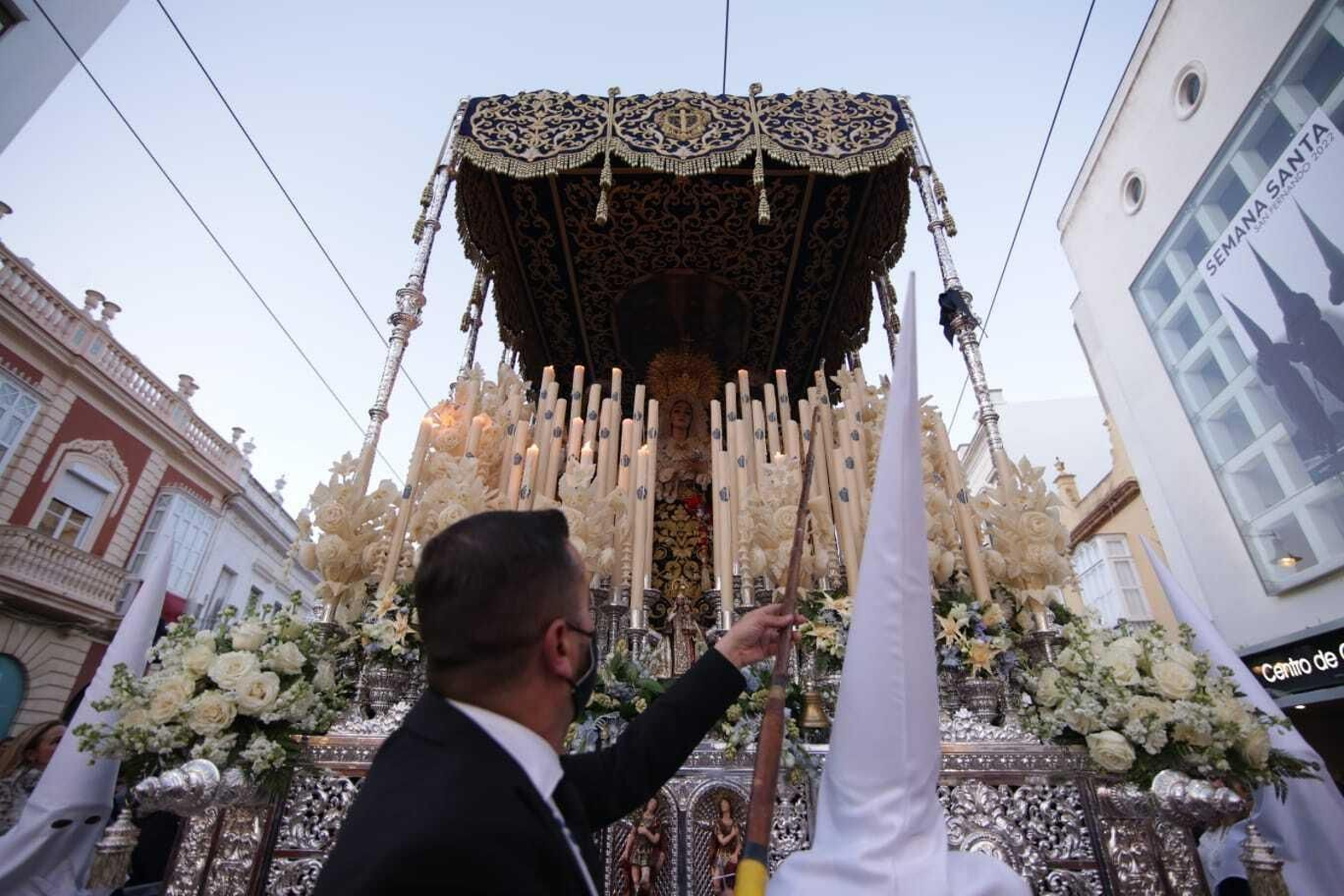 Domingo de Ramos en San Fernando: Las imágenes de Humildad y Paciencia