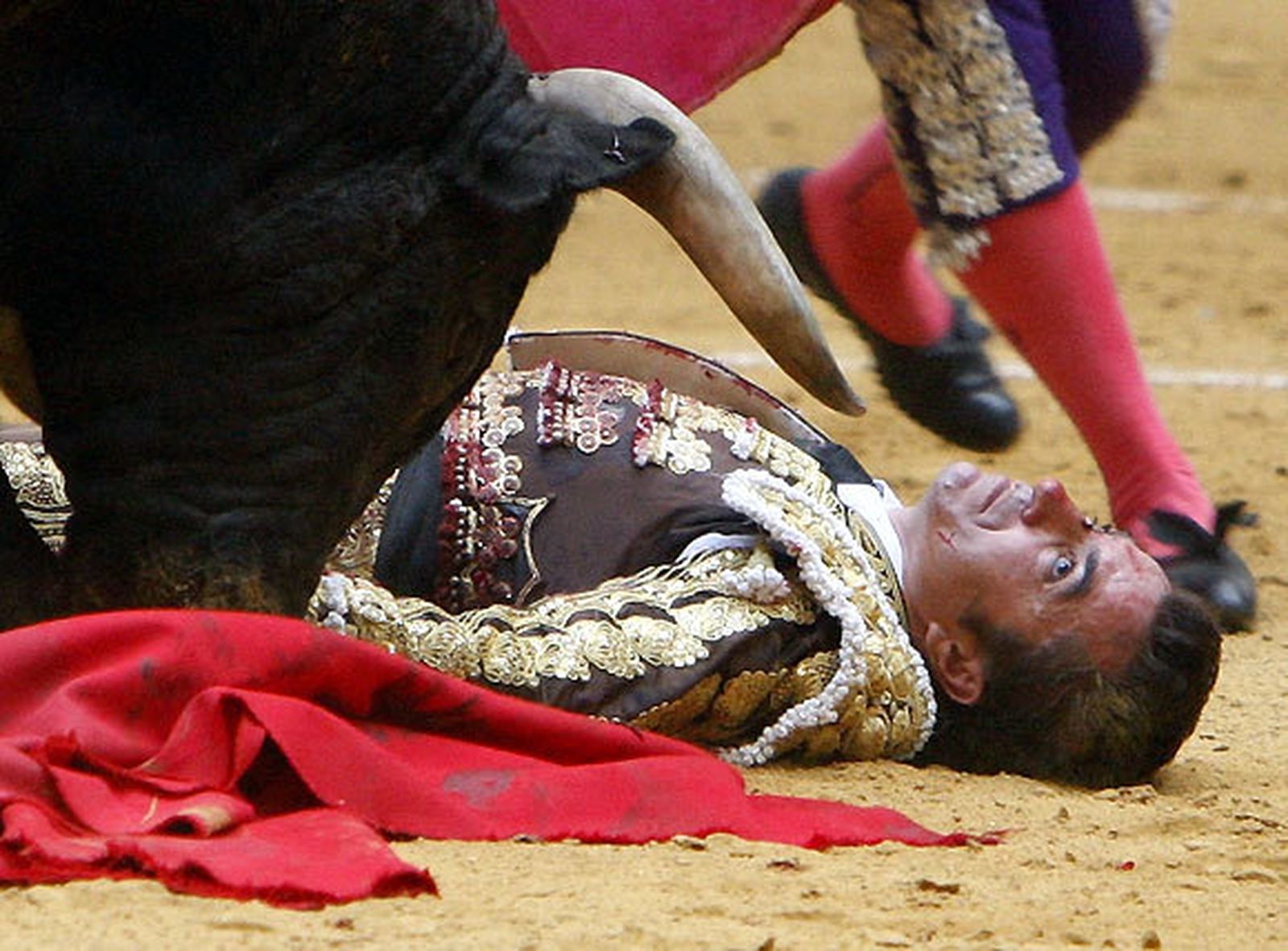 El Fundi, dado de alta tras la aparatosa cogida en San Sebastián