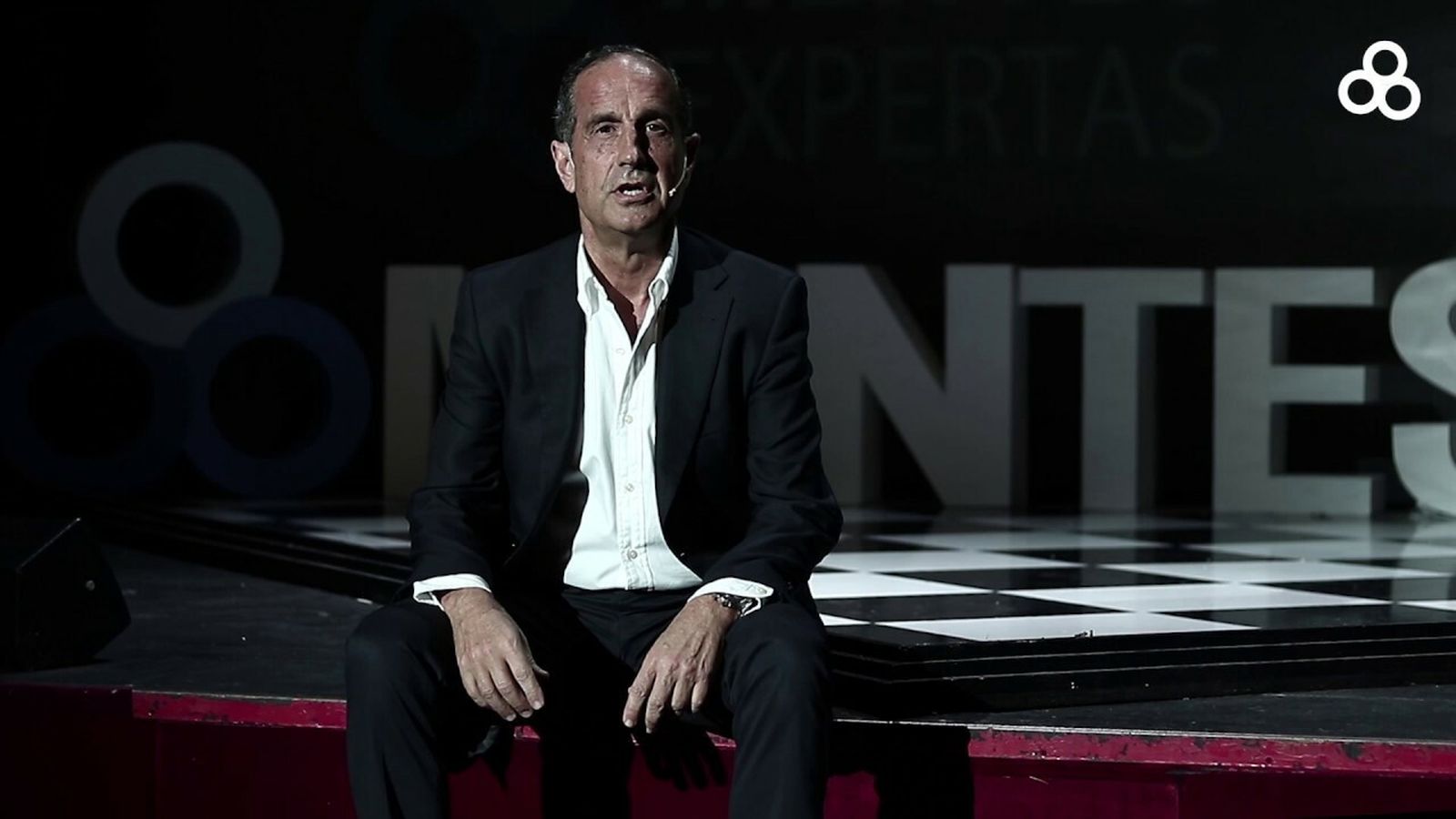 El motivador Luis Galindo en una de sus conferencias como la que estaba previsto ofrecer en la Casa Colón