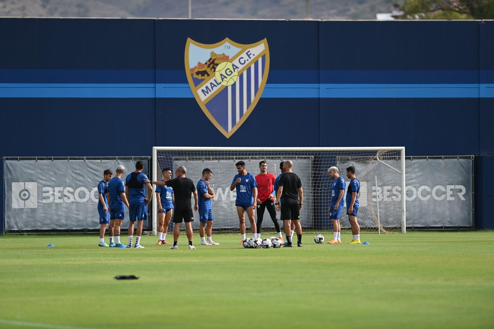 Las fotos del entrenamiento del Málaga CF preparando la visita a Burgos