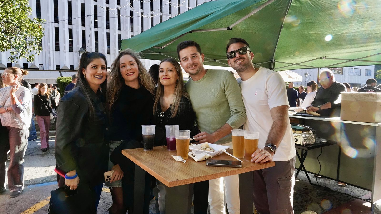 Encuéntrate en la galería del tardeo del sábado en San Sebastián 2025 en Huelva