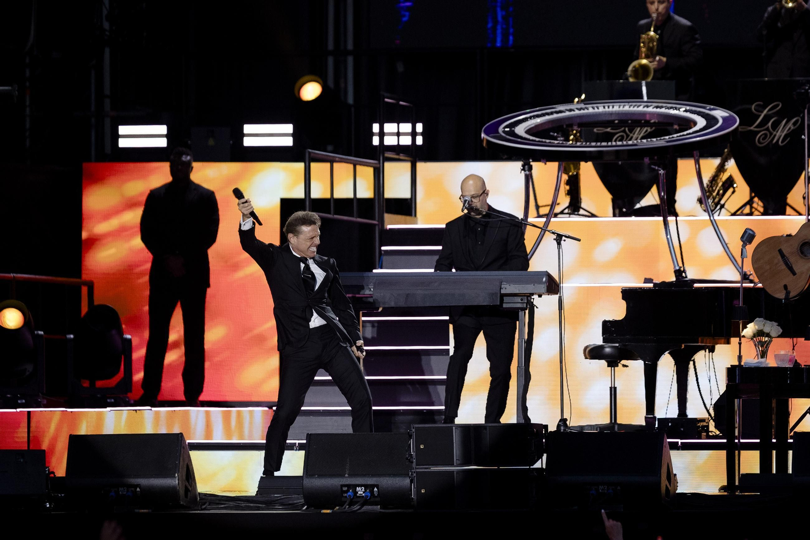 Las imágenes del concierto de Luis Miguel en el Concert Music Las imágenes del concierto de Luis Miguel en el Concert Music
