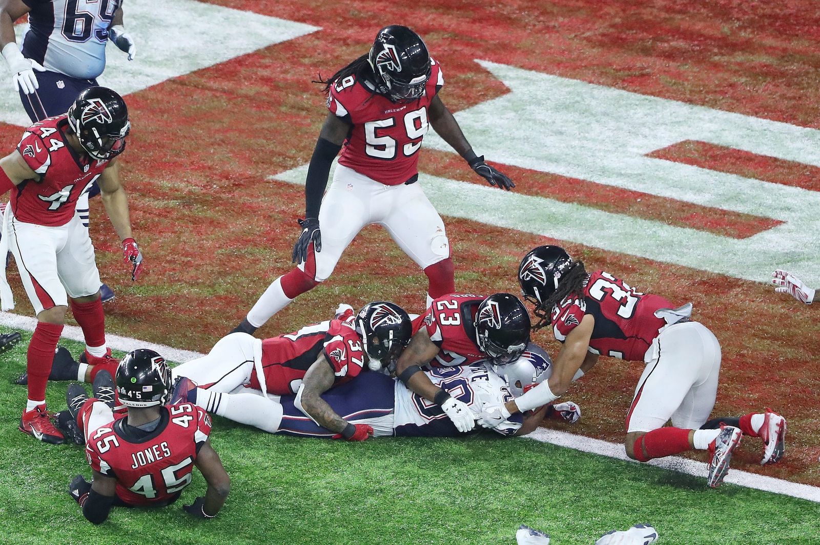 La final de la Super Bowl entre los Patriots y los Falcons