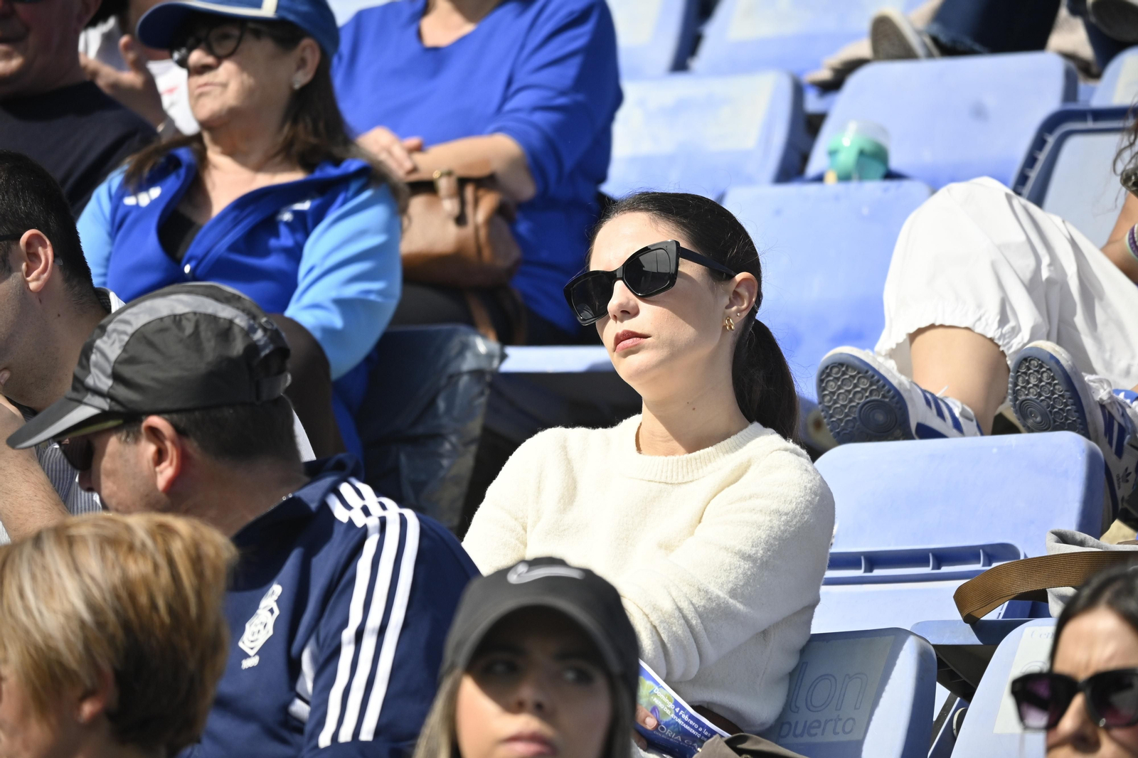 Imágenes de ambiente del partido Recre - Melilla