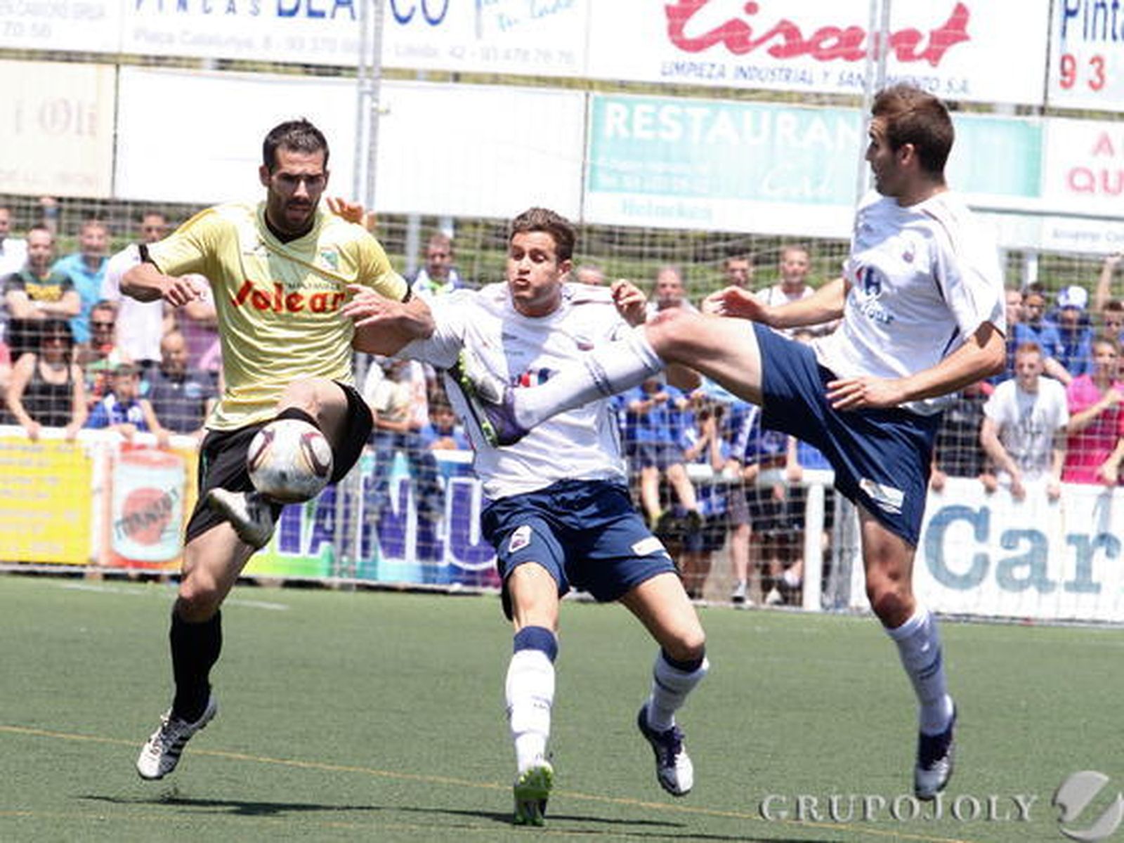 El ascenso tendrá que esperar para el Atlético Sanluqueño, que cayó por 2-0 ante el Prat.

Foto: LOF