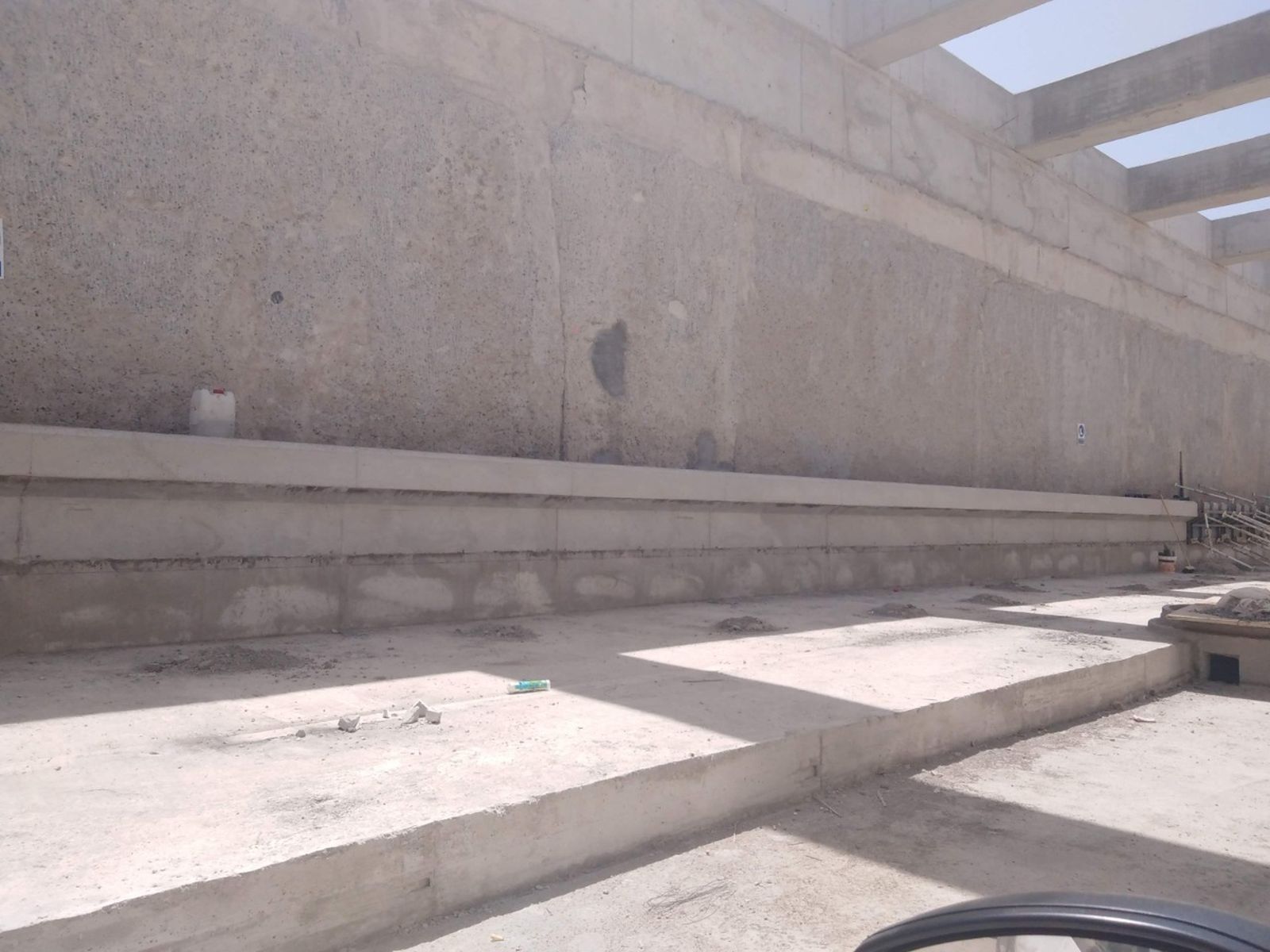 Adif AV concluye la excavación entre las pantallas de hormigón de El Puche