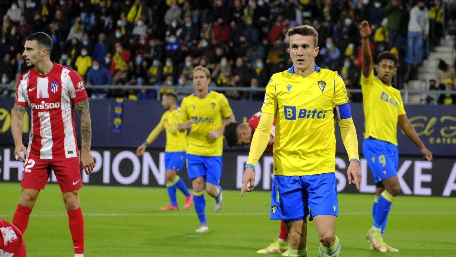 Las imágenes del Cádiz-Atlético de Madrid