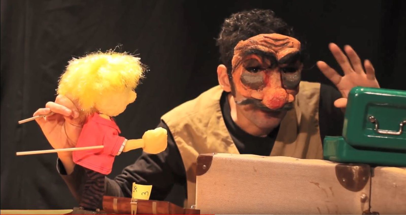 Una escena de la obra 'Viajando con El principito'