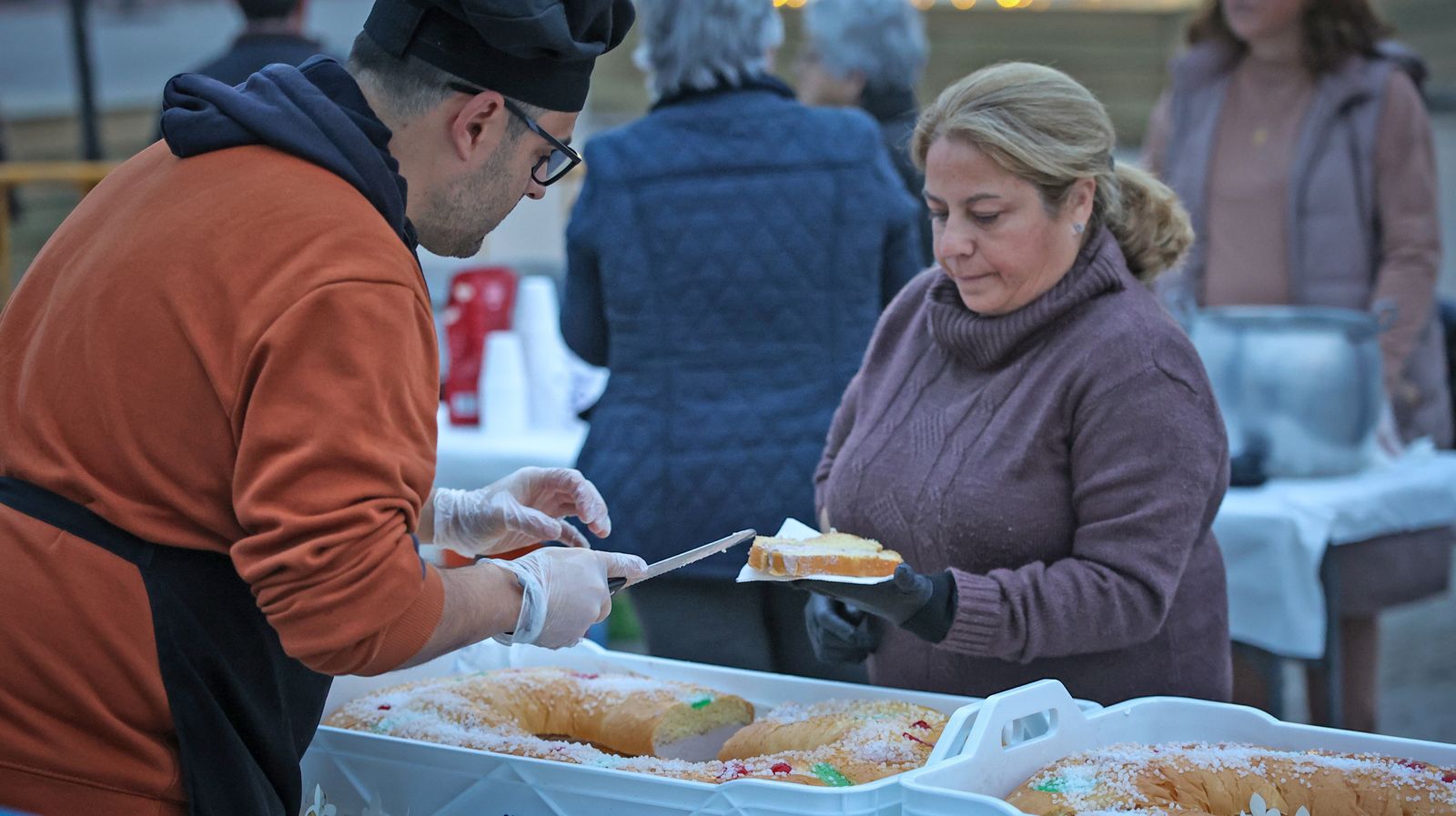 El roscón solidario de Santa Marta en Jerez