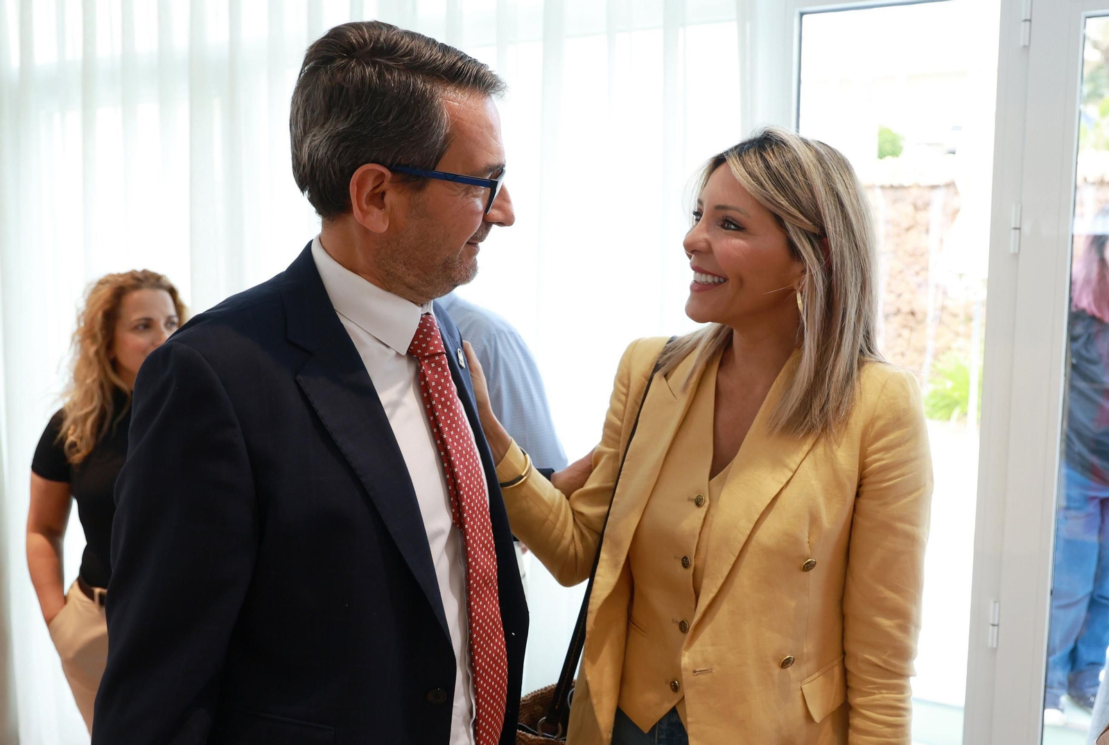 El desayuno informativo del Grupo Joly con Margarita del Cid, alcaldesa de Torremolinos, en imágenes