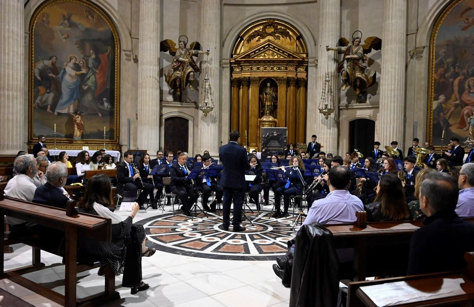 El concierto de la banda de la Estrella de Córdoba dentro de las Jornadas de Cultura Funeraria en Andalucía, en imágenes El concierto de la banda de la Estrella de Córdoba dentro de las Jornadas de Cultura Funeraria en Andalucía, en imágenes