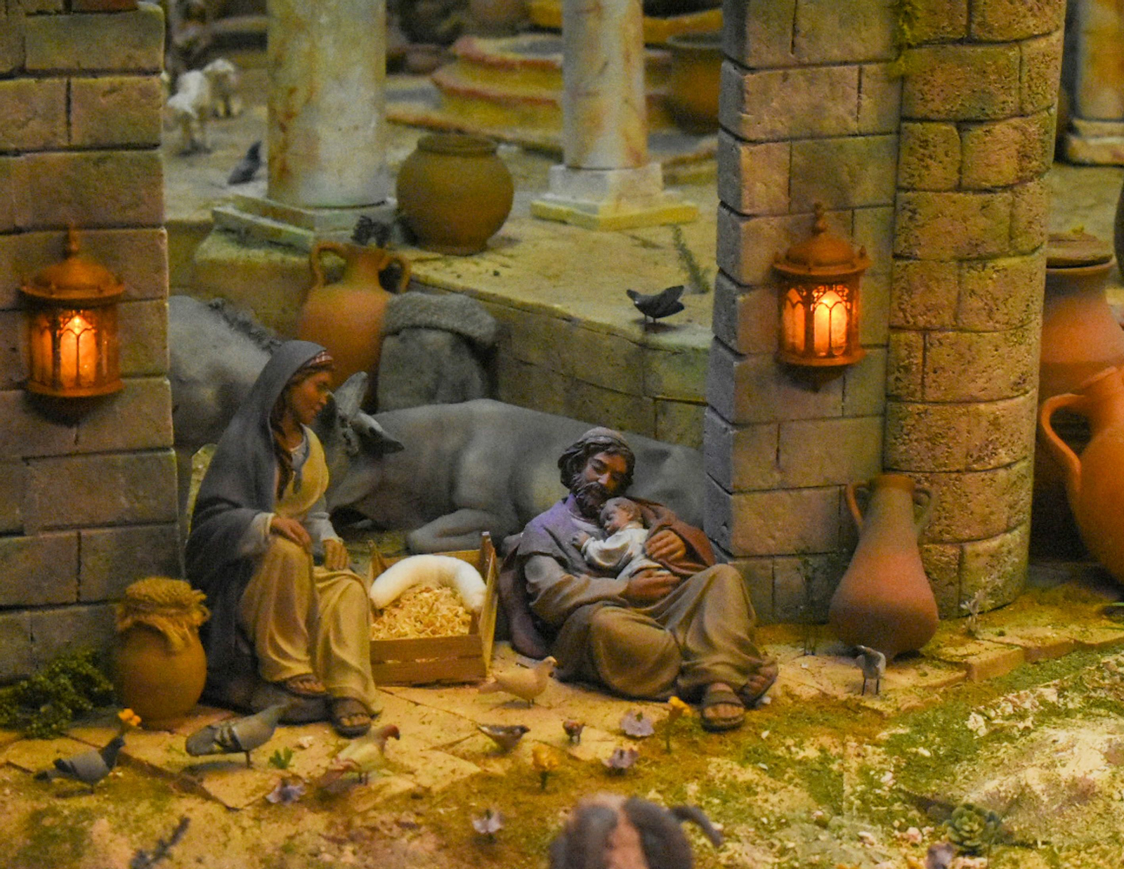 SEBASTIÁN TRUJILLO PAREJA Lugar of Soprani, 7 (local) Horario: Laborables: 20.00 h a 22.00  h Festivos: 20.00 h, a 22.00 h.